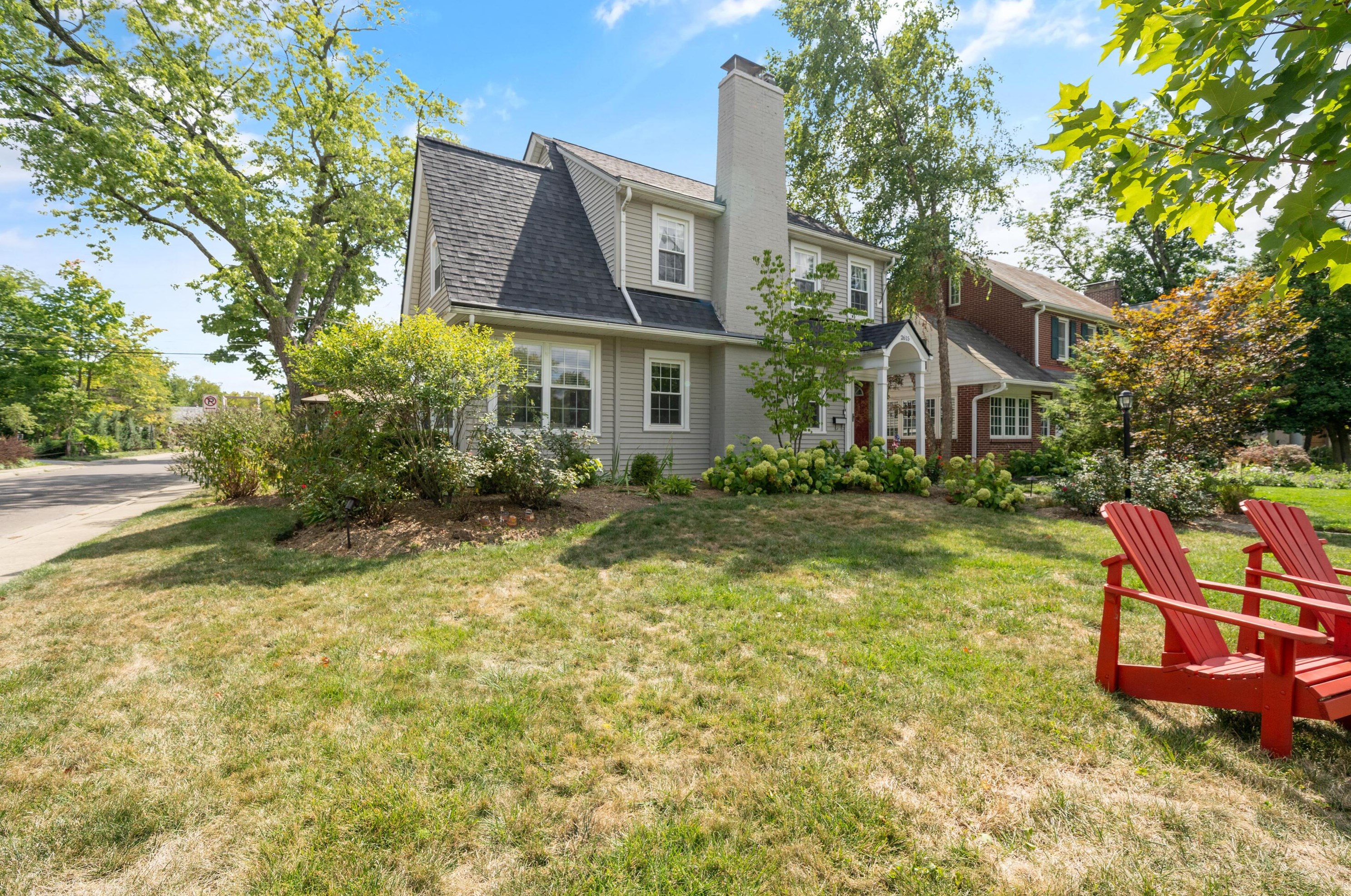 2615 Brentwood Rd, Columbus OH 43209-2218 exterior