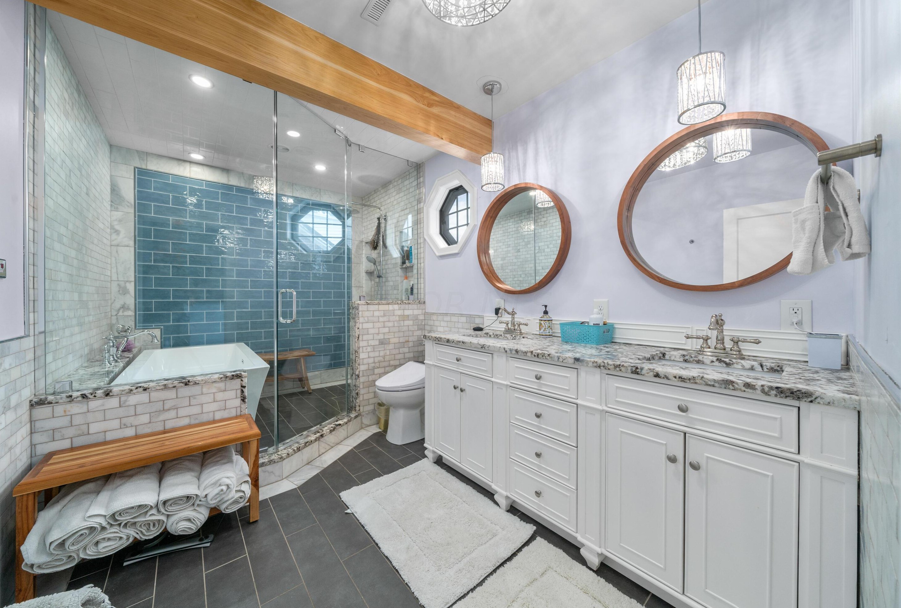 2615 Brentwood Rd, Columbus OH 43209-2218 exterior