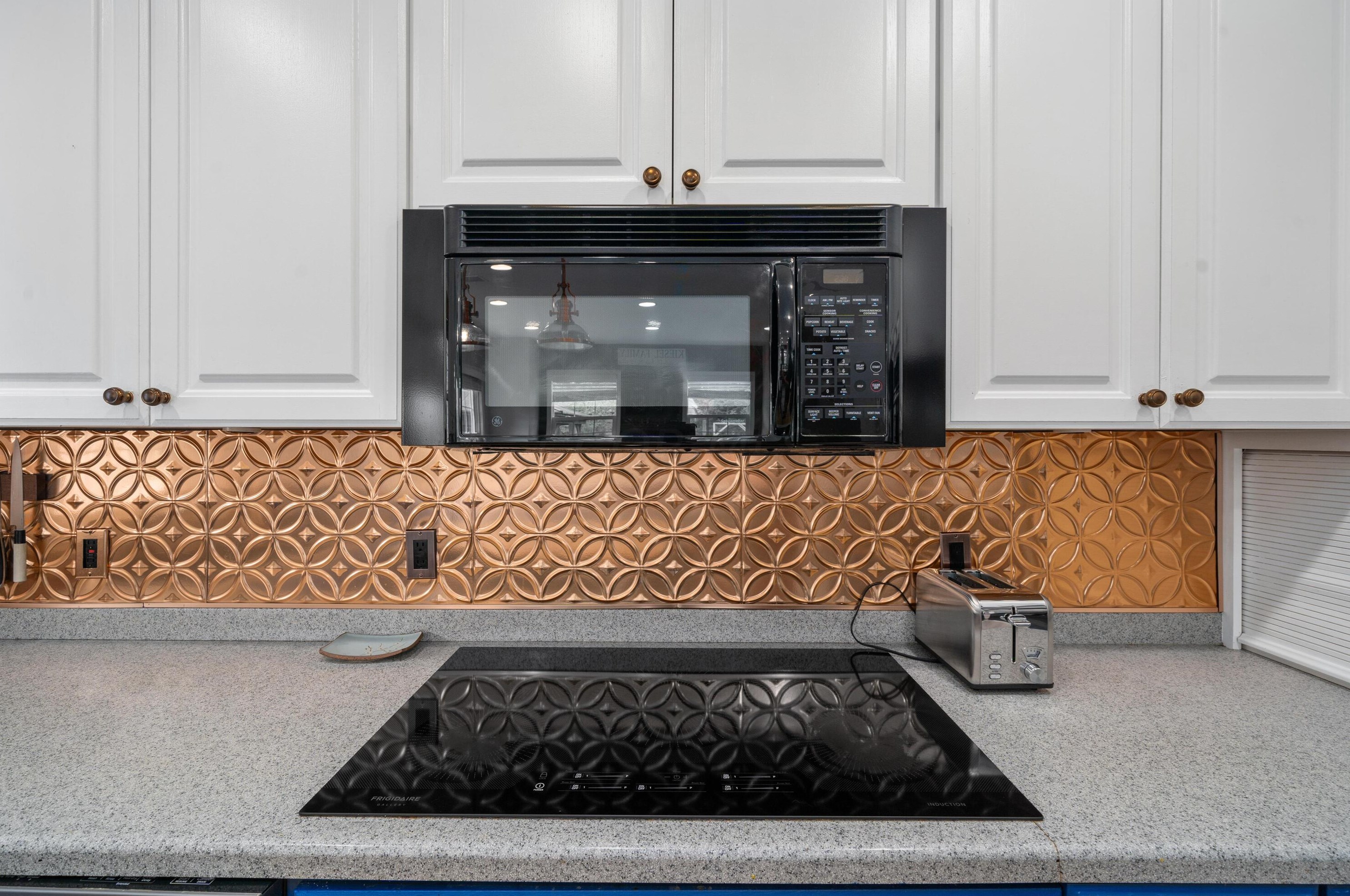 2615 Brentwood Rd, Columbus OH 43209-2218 exterior