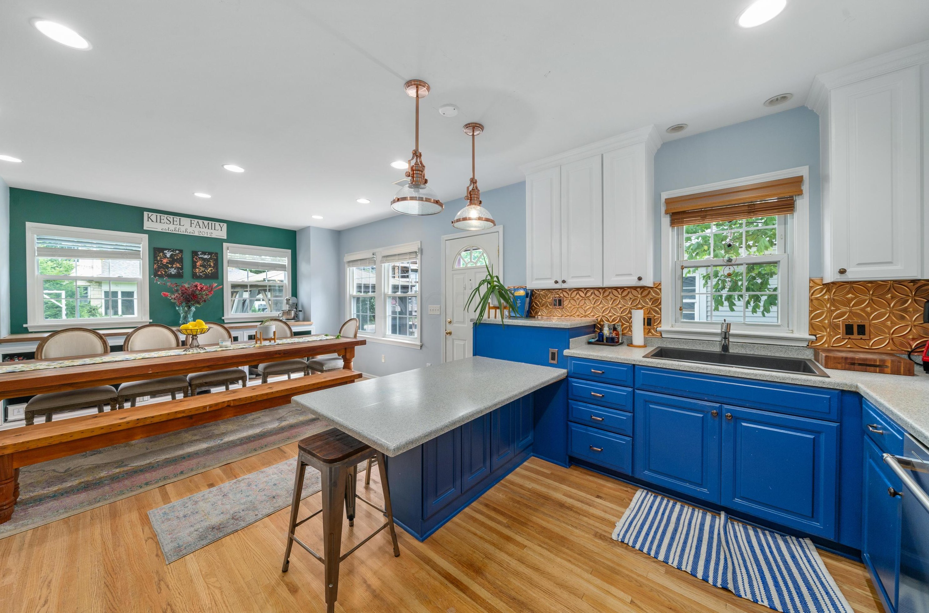 2615 Brentwood Rd, Columbus OH 43209-2218 exterior