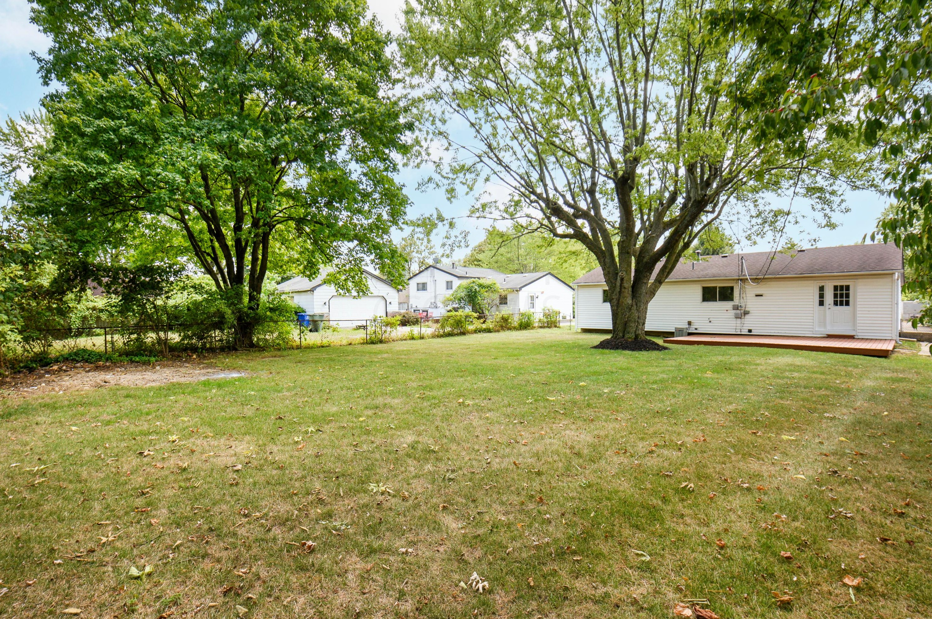 5132 Botsford Dr, Columbus OH 43232-4507 exterior