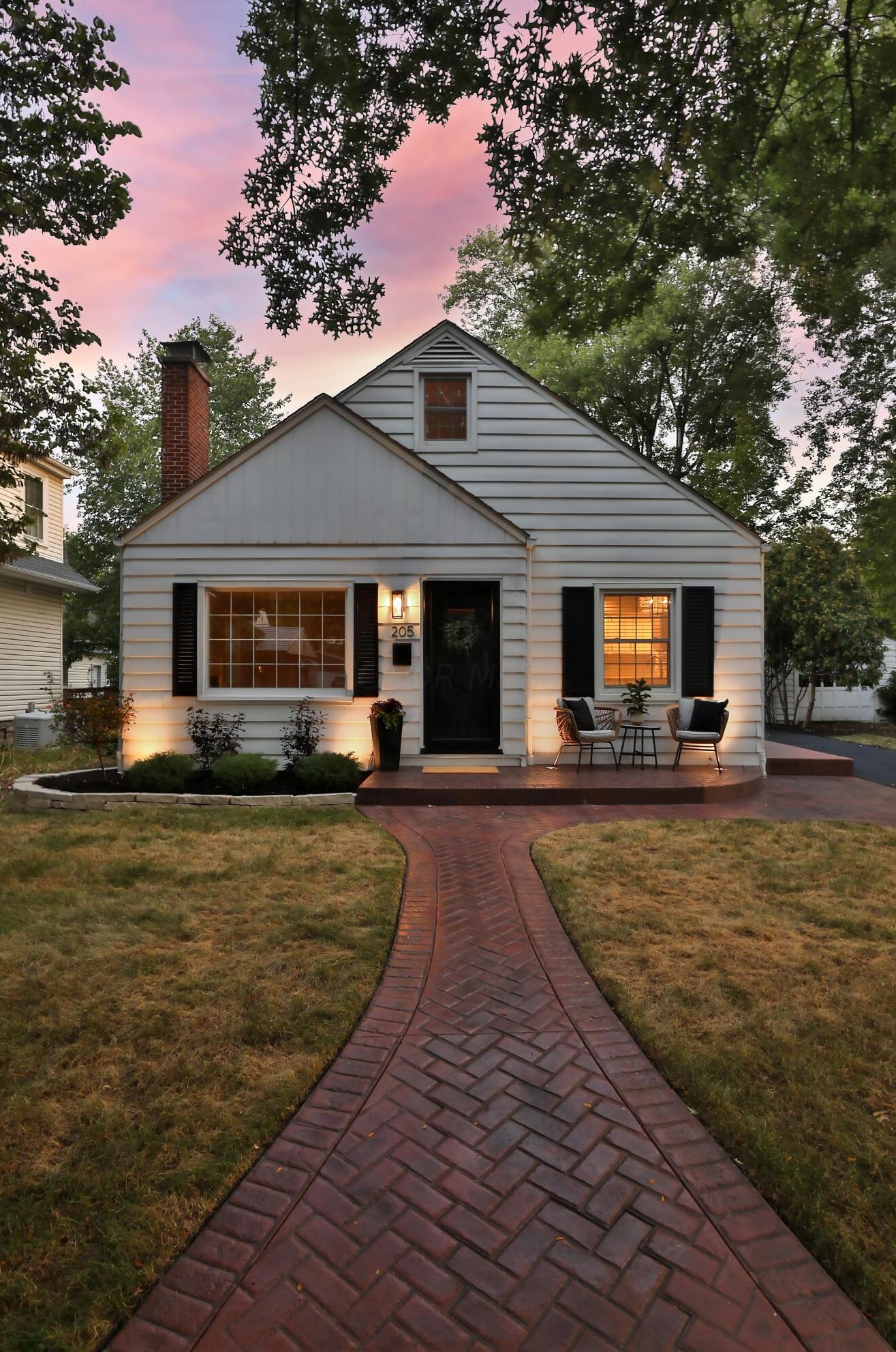 205 Arden Rd, Columbus OH  43214-3719 exterior