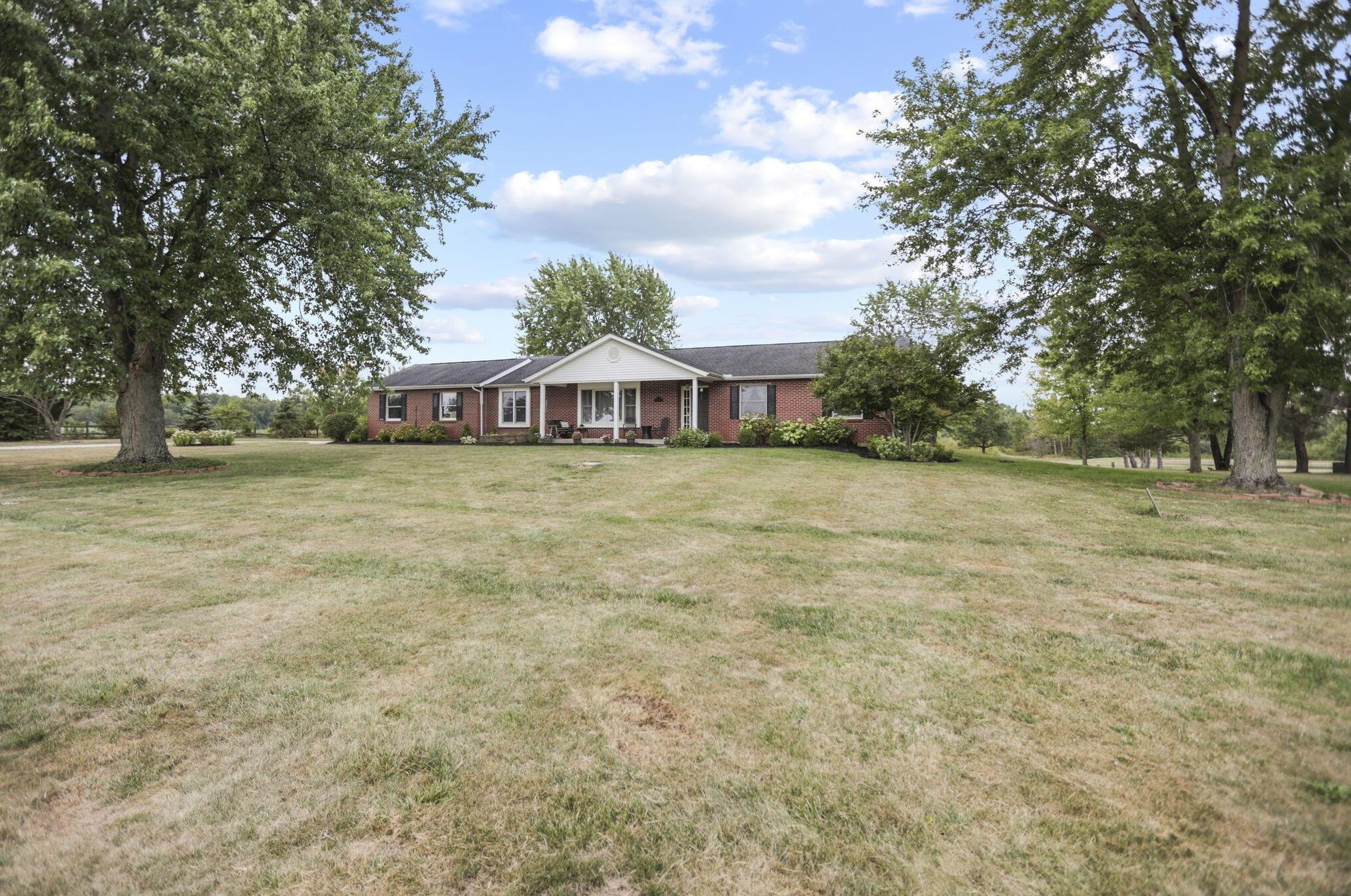 16375 Paver Barnes Rd, Marysville OH  43040-8981 exterior