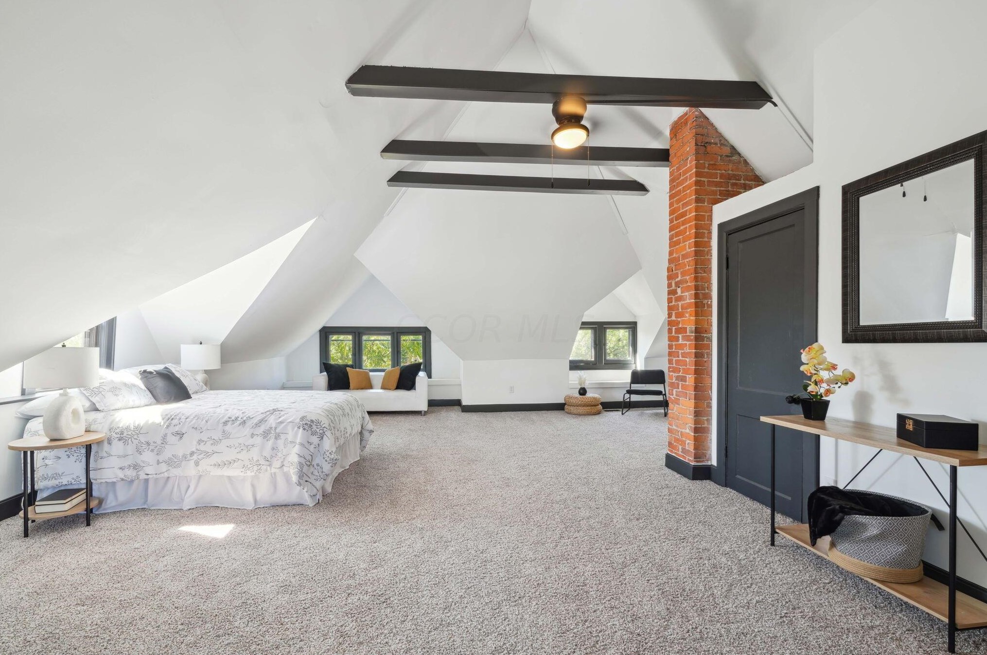 914 Franklin Ave, Columbus OH 43205-1240 exterior