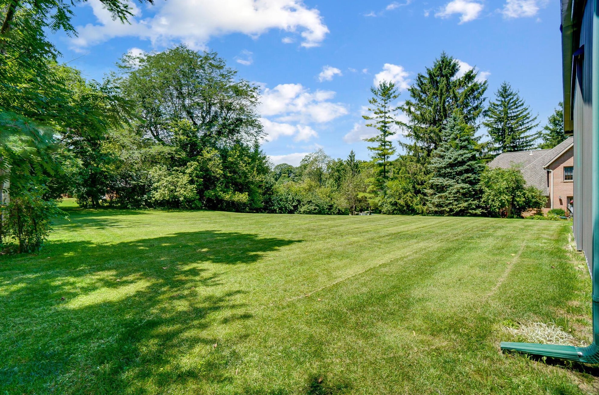 687 Shrine Rd, Springfield OH  45504-3955 exterior