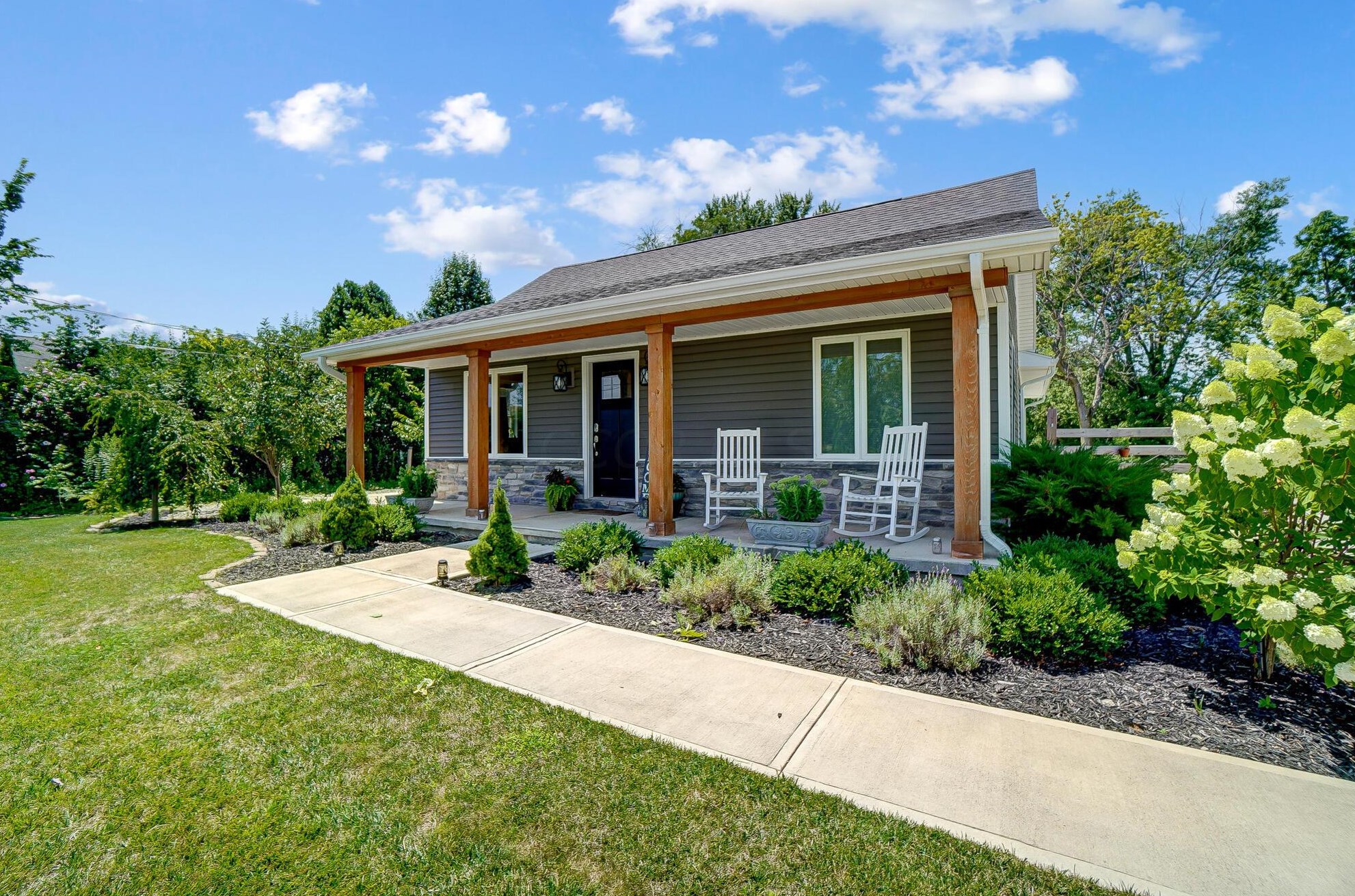 687 Shrine Rd, Springfield OH  45504-3955 exterior
