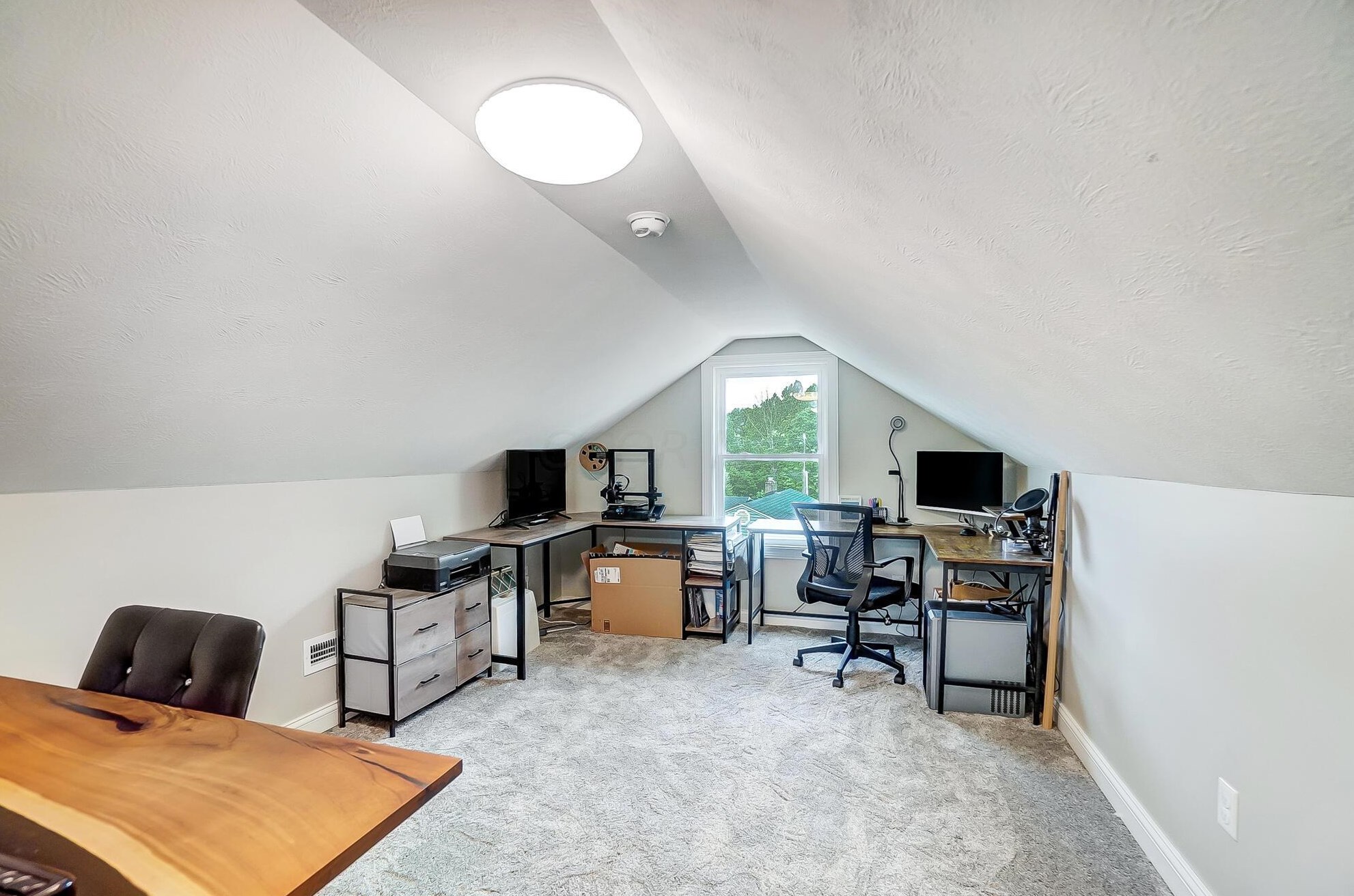 687 Shrine Rd, Springfield OH  45504-3955 exterior