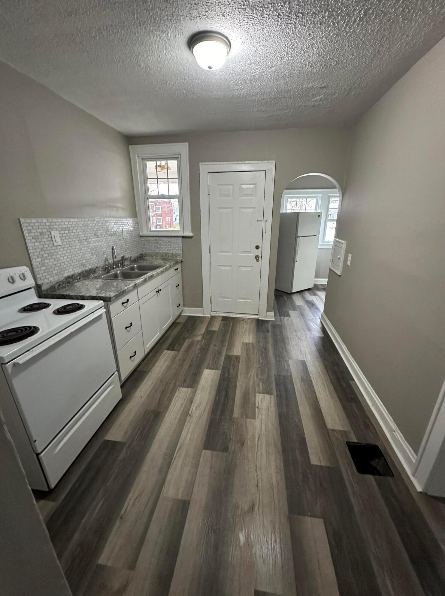 1125 Ohio Ave, Columbus OH 43205-2744 exterior