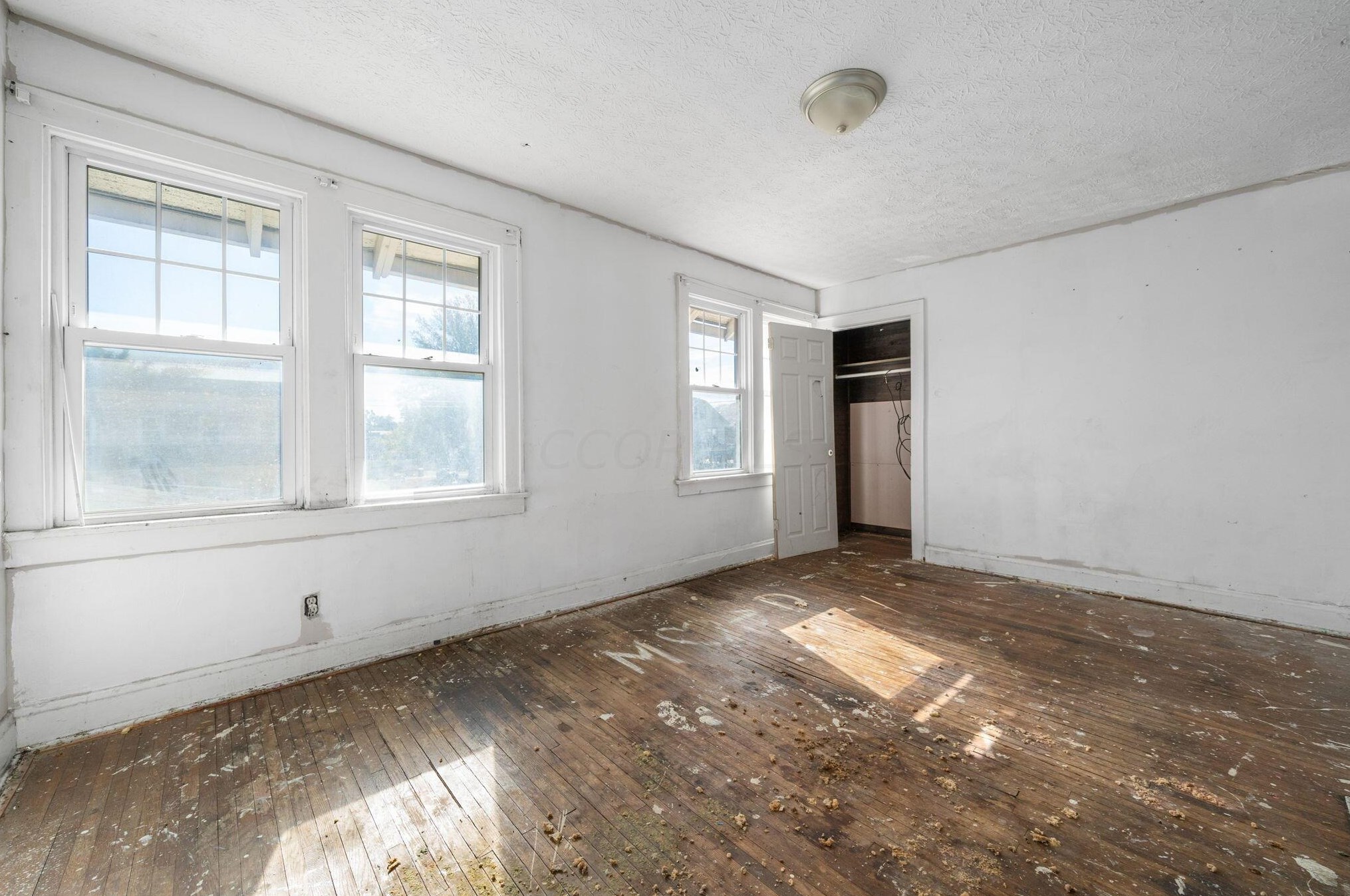 1125 Ohio Ave, Columbus OH 43205-2744 exterior