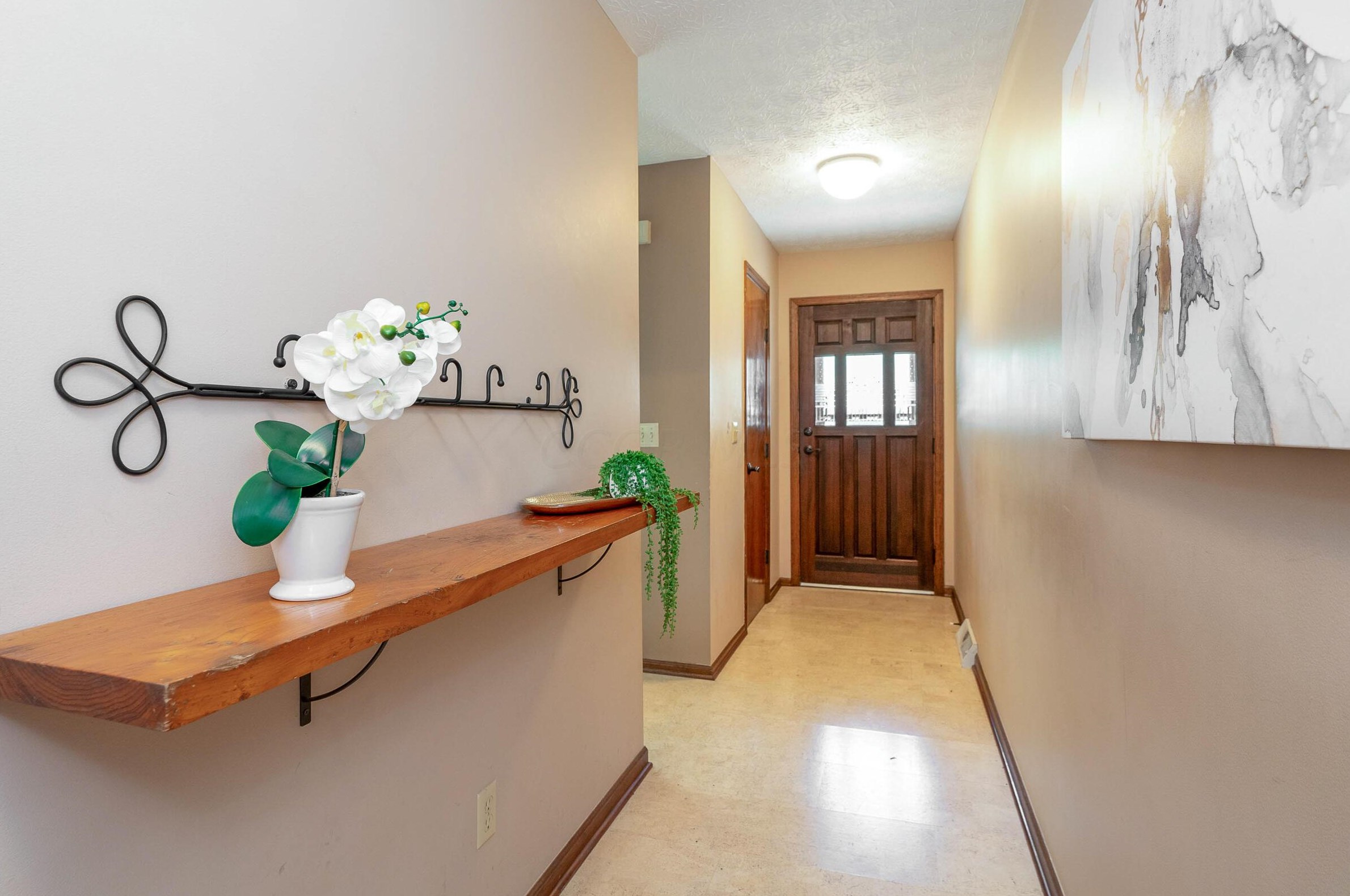 410 Fenway Rd, Columbus OH 43214-1406 exterior