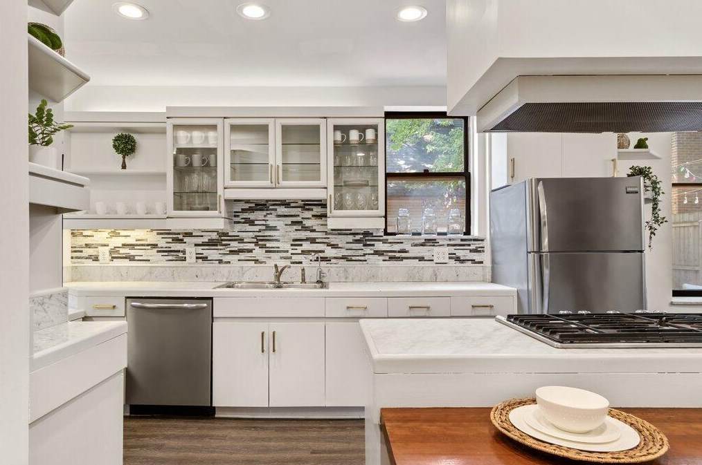 178 1st Ave, Columbus OH 43201-3490 exterior