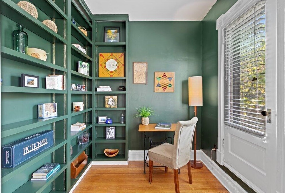 178 1st Ave, Columbus OH 43201-3490 exterior