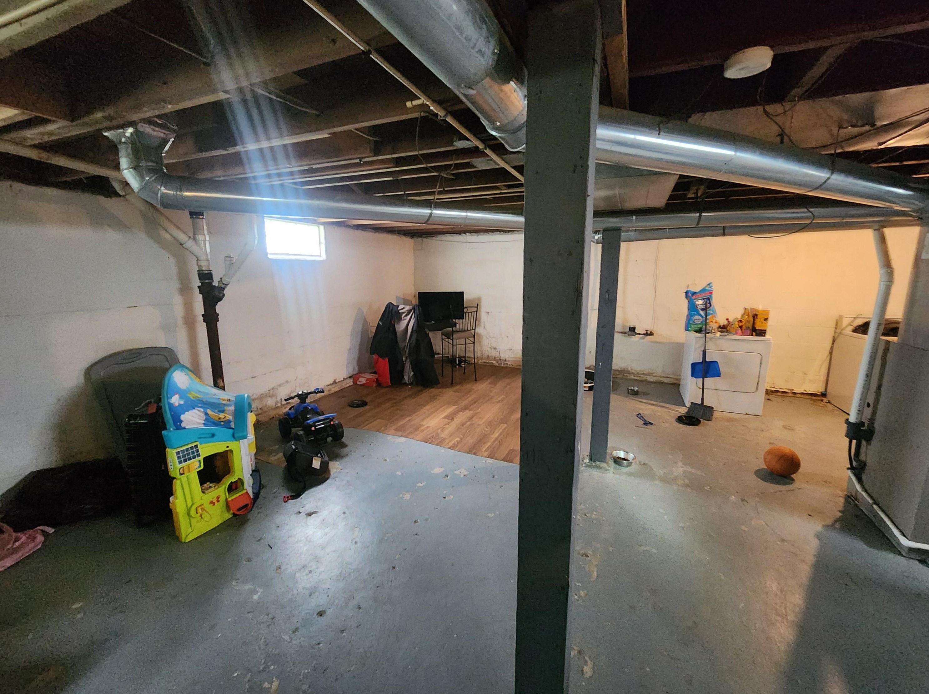 1376 19 Ave, Columbus OH 43201-1720 exterior