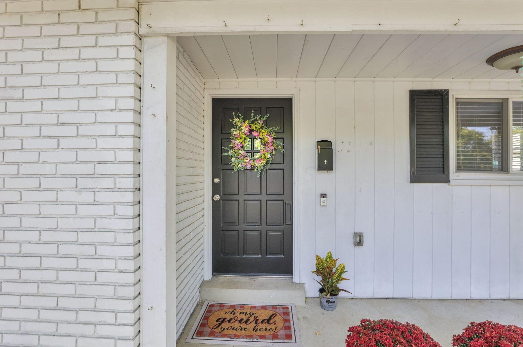 1771 Fishinger Rd, Columbus OH 43221-1351 exterior