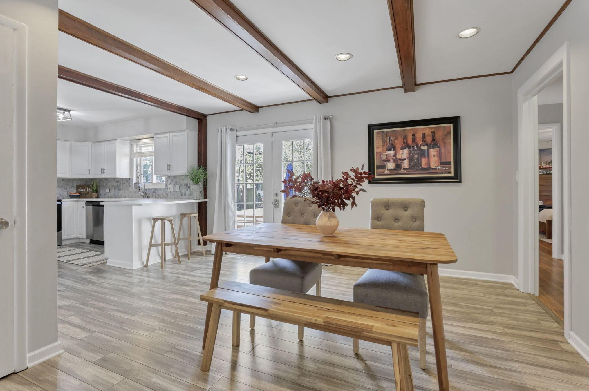 1771 Fishinger Rd, Columbus OH 43221-1351 exterior