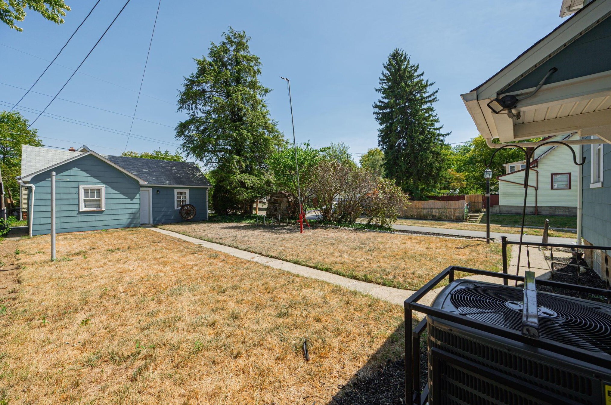 88 Roys Ave, Columbus OH  43204-2633 exterior