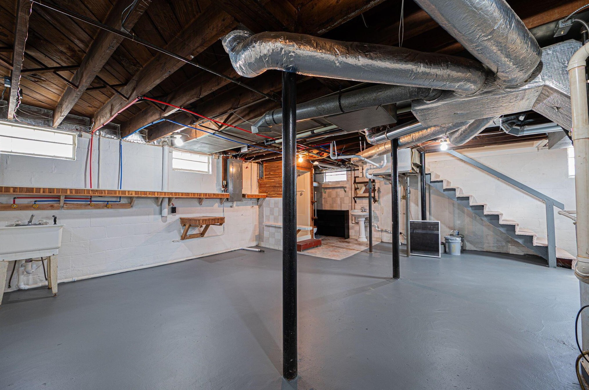 88 Roys Ave, Columbus OH  43204-2633 exterior