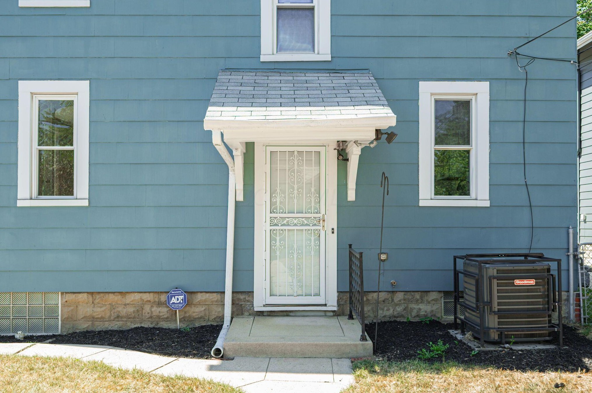 88 Roys Ave, Columbus OH  43204-2633 exterior