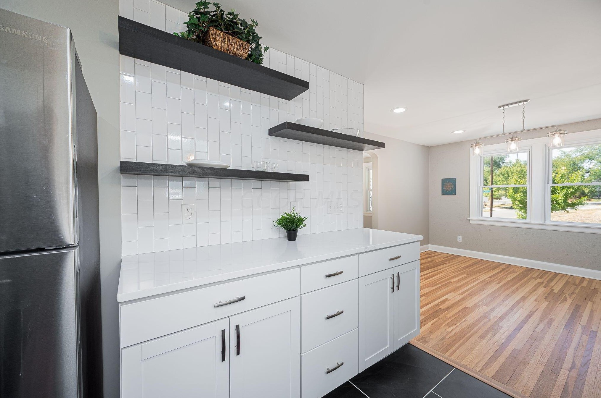 88 Roys Ave, Columbus OH  43204-2633 exterior