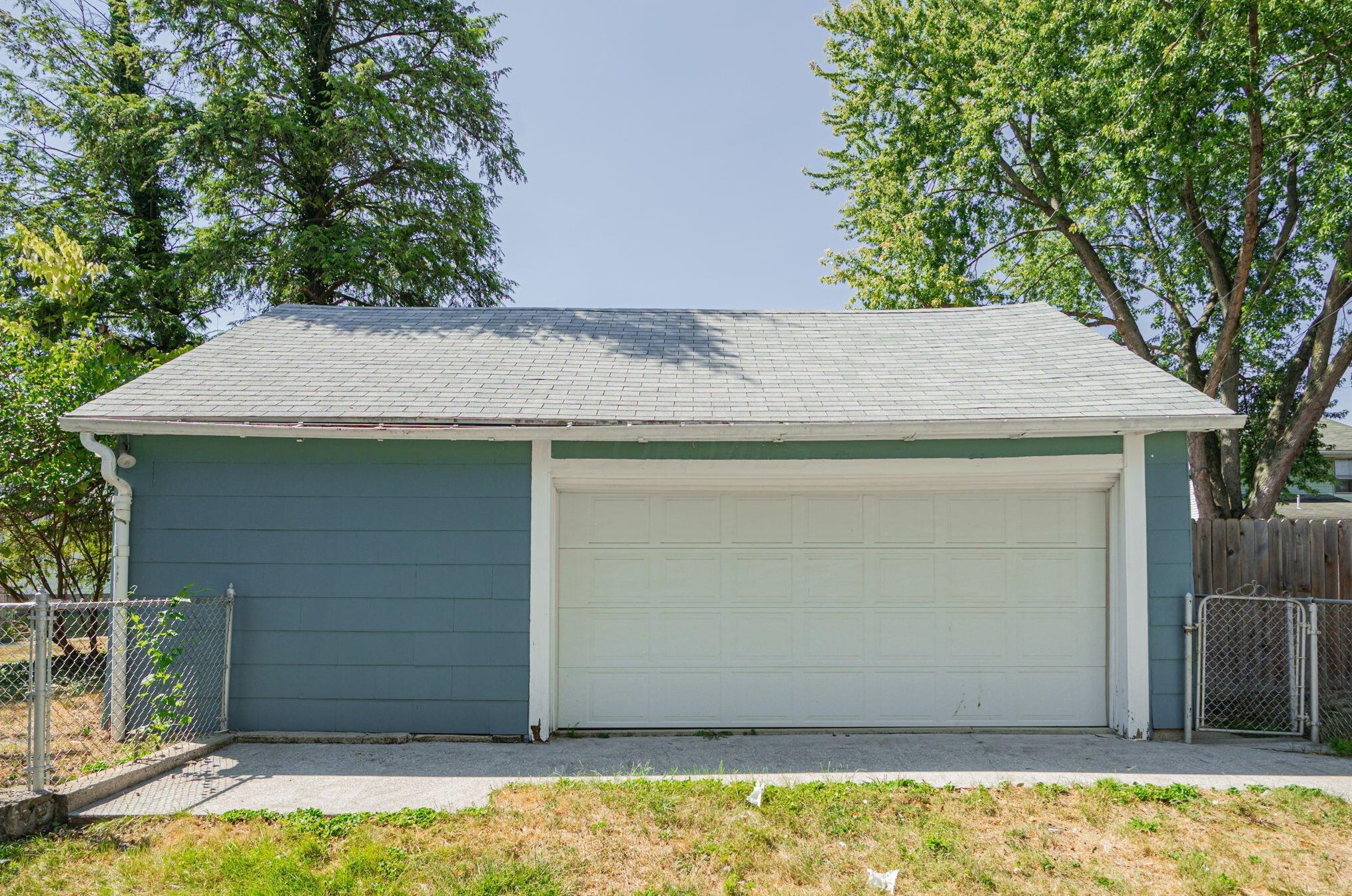 88 Roys Ave, Columbus OH  43204-2633 exterior