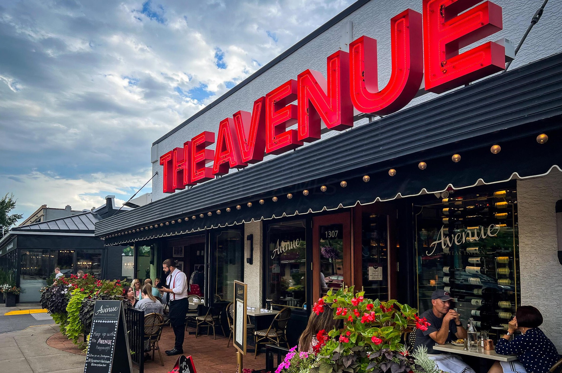 1785 Northwest Blvd, Columbus OH 43212-1638 exterior