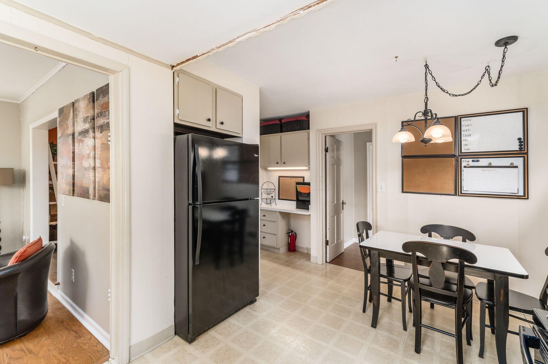 982 Roosevelt Ave, Columbus OH 43209-1559 exterior