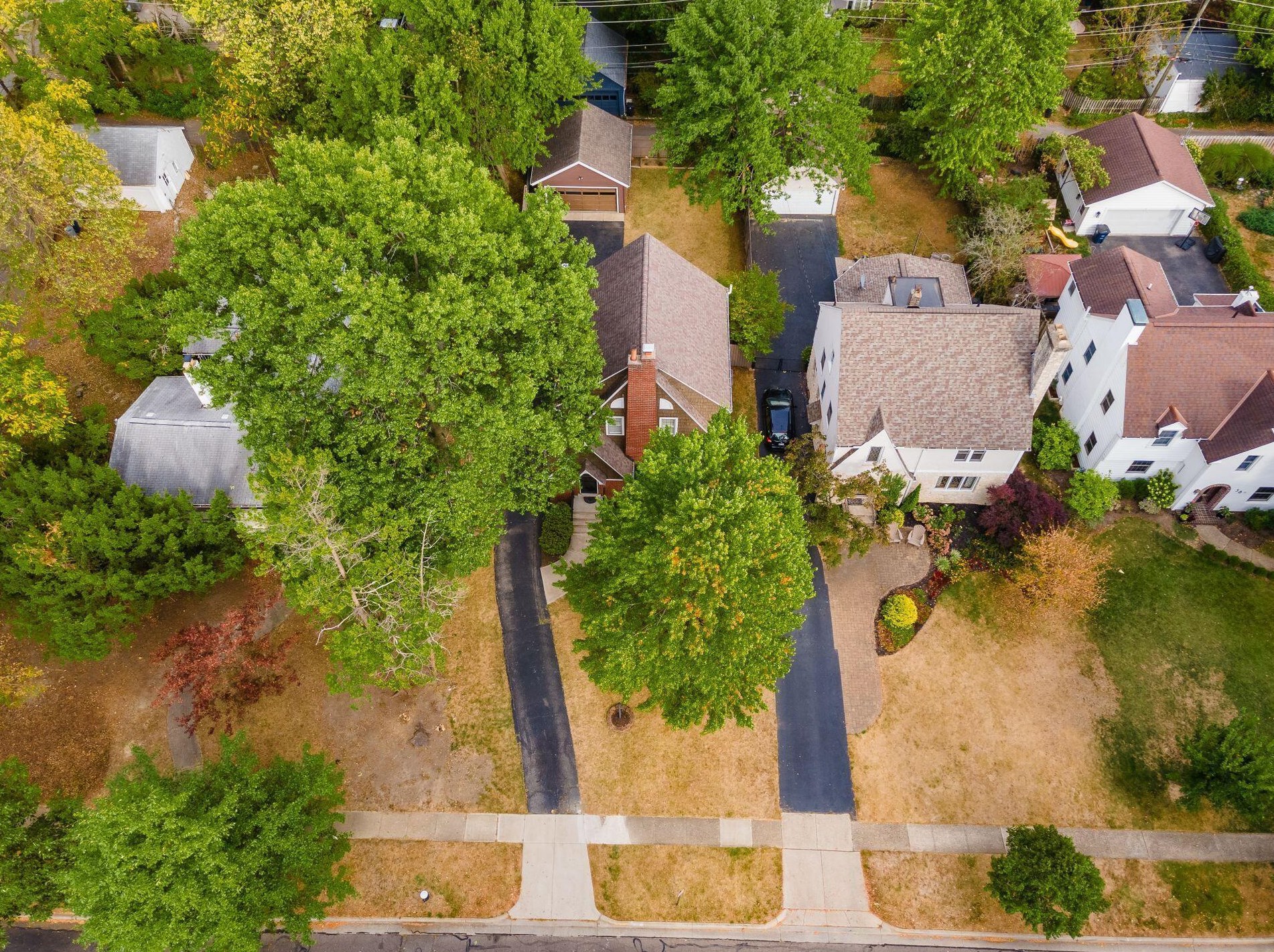 46 Remington Rd, Columbus OH 43209-2458 exterior