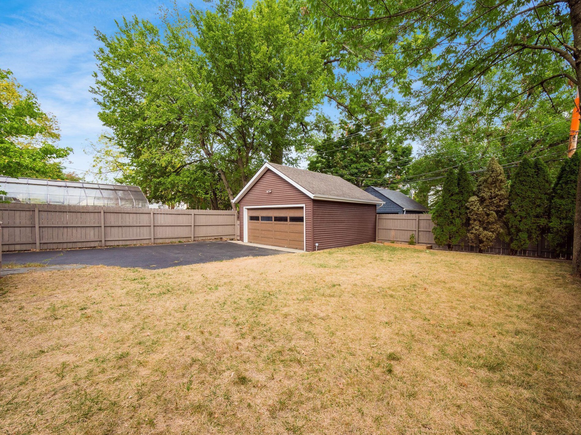 46 Remington Rd, Columbus OH 43209-2458 exterior