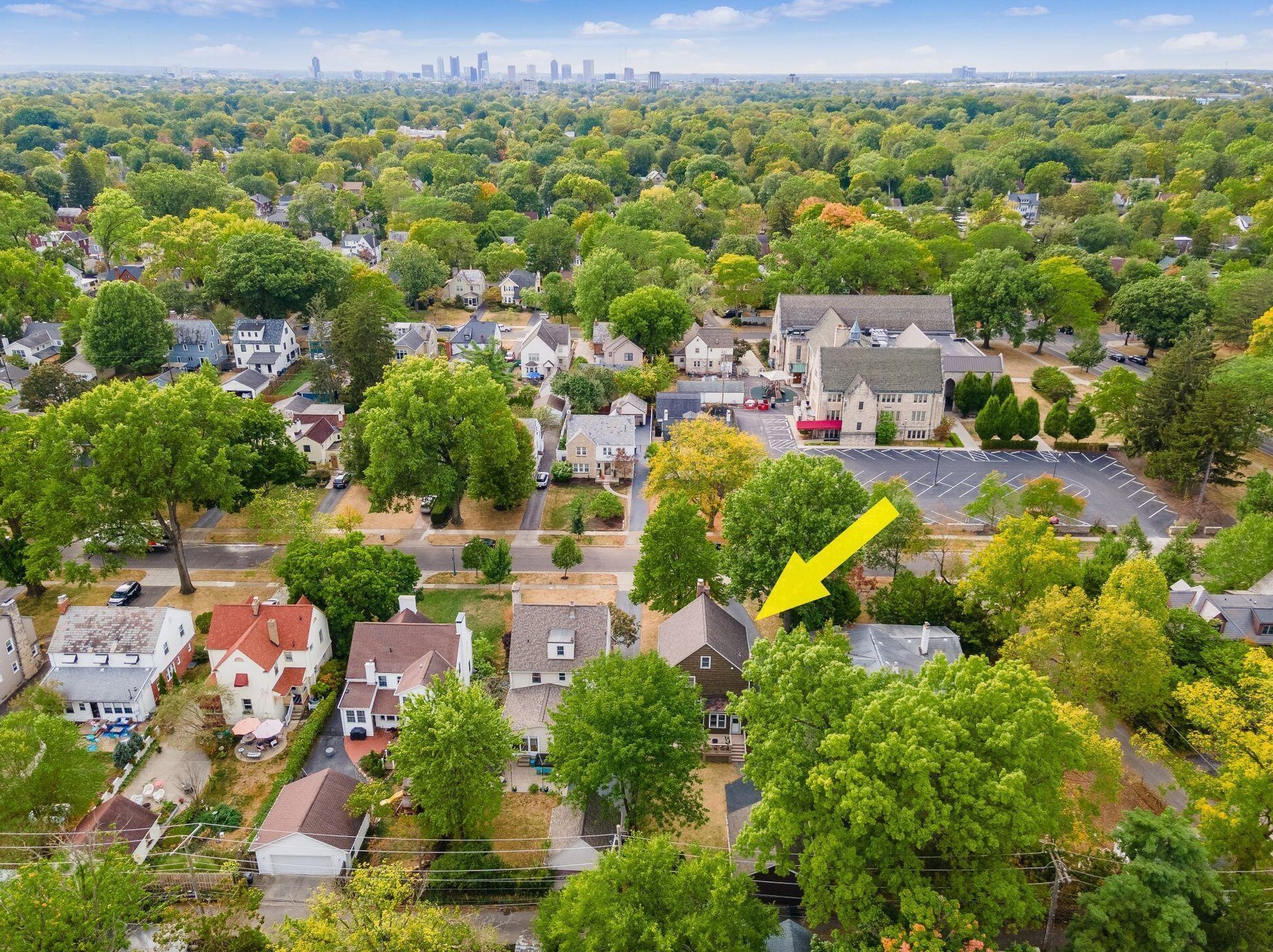 46 Remington Rd, Columbus OH 43209-2458 exterior