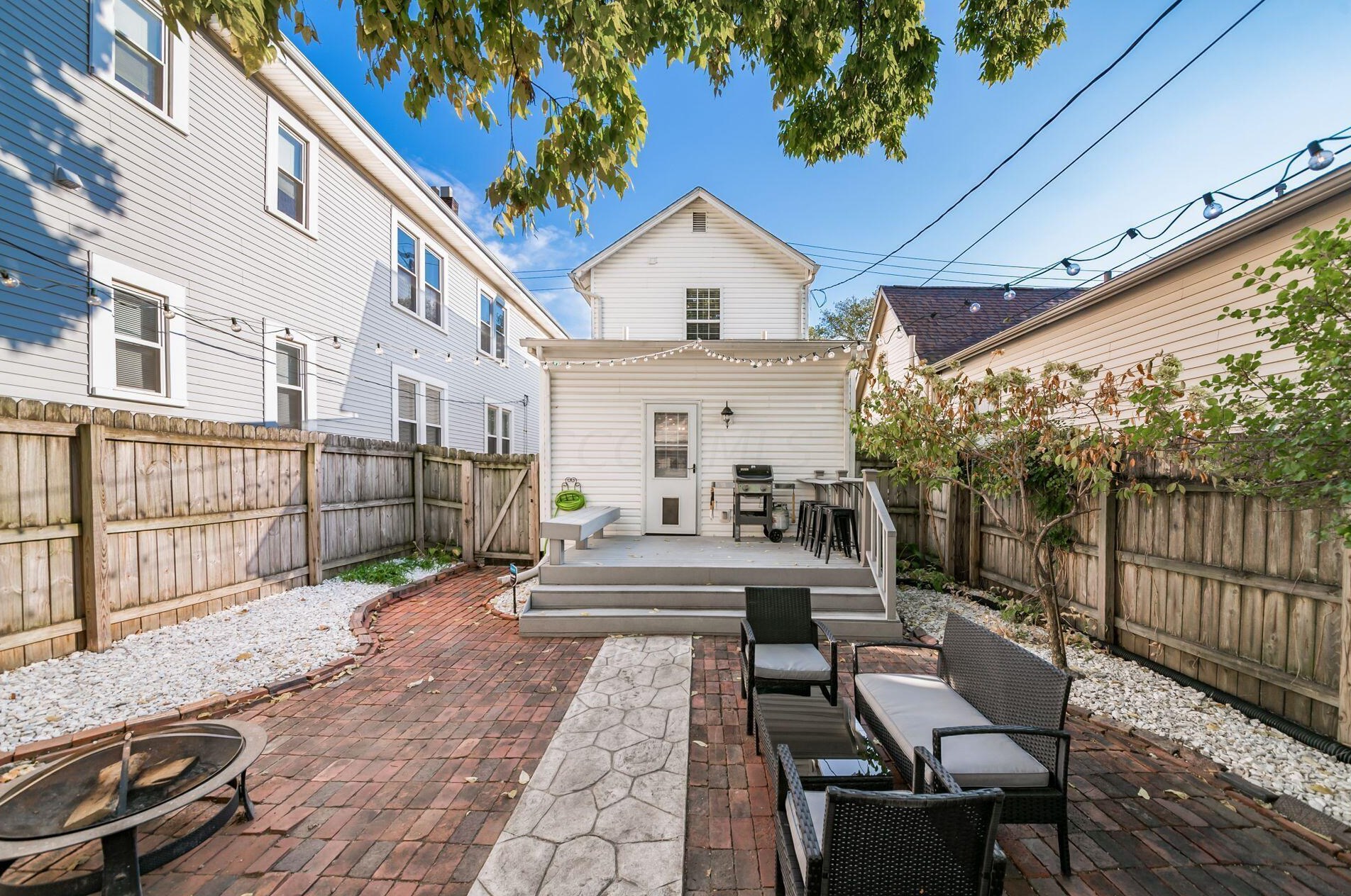 456 1st Ave, Columbus OH 43201-3356 exterior