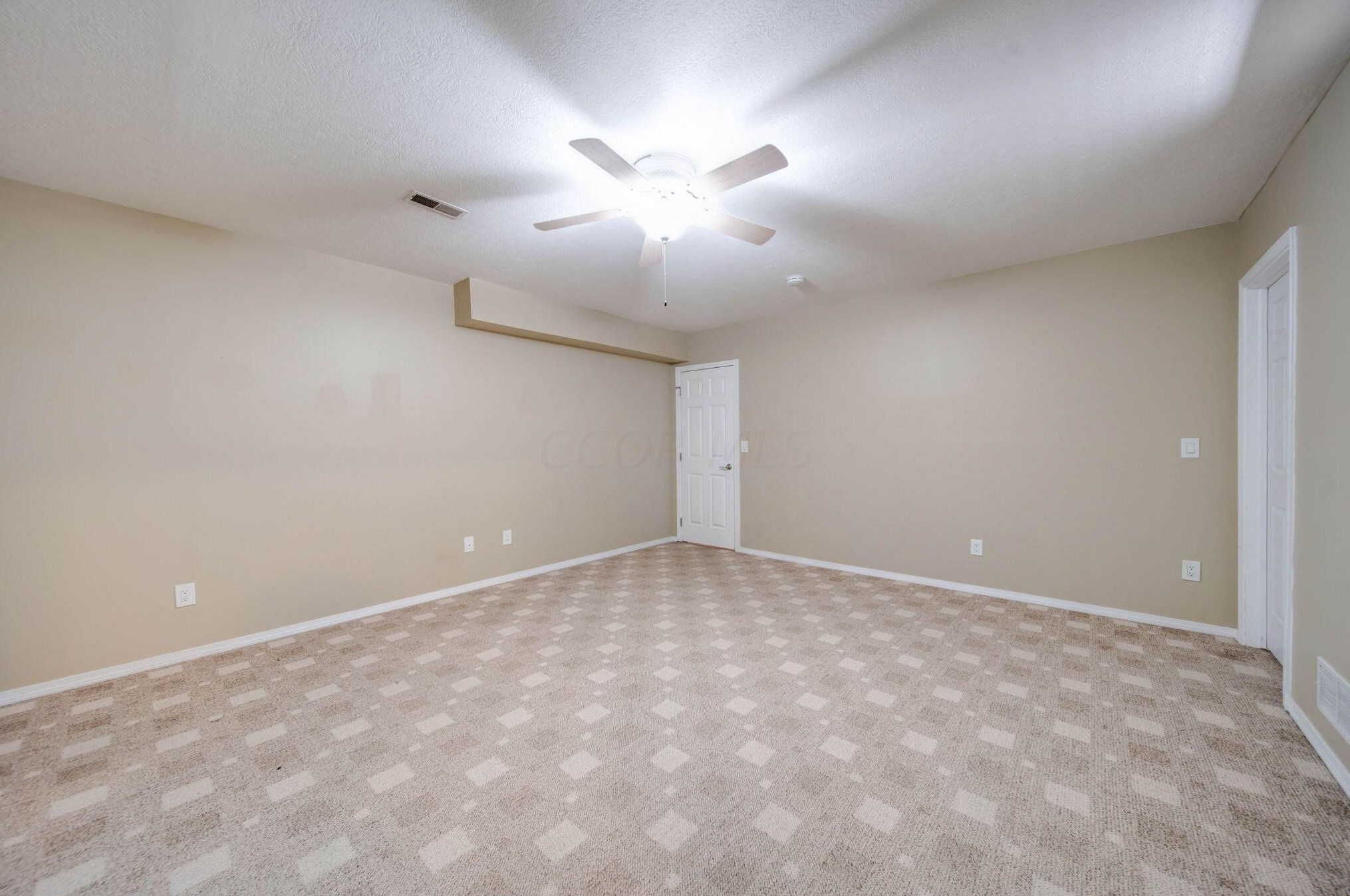 1187 Sanctuary Pl, Columbus OH 43230-8491 exterior