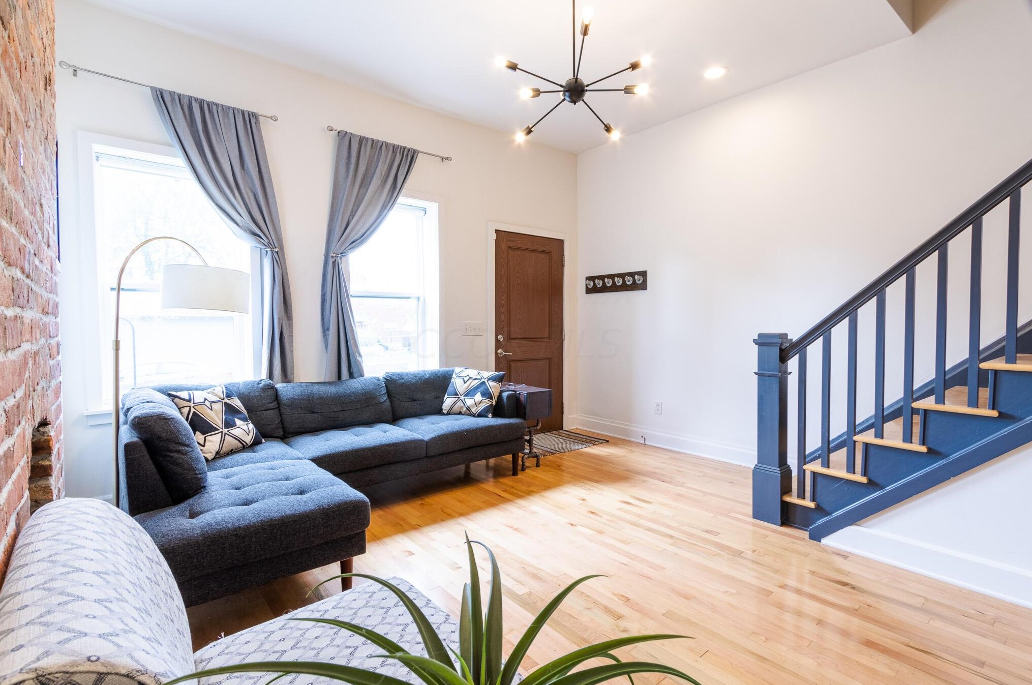 104 21, Columbus OH 43203-1552 exterior