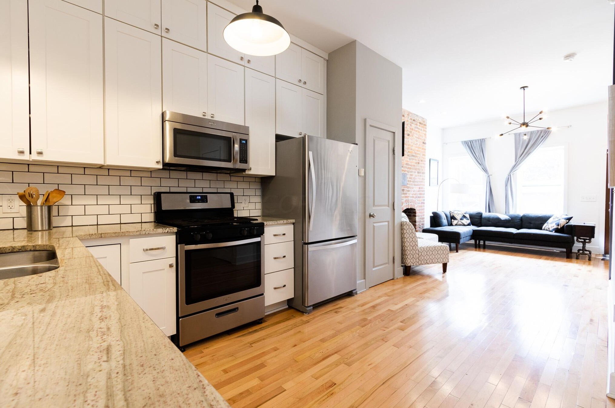 104 21, Columbus OH 43203-1552 exterior