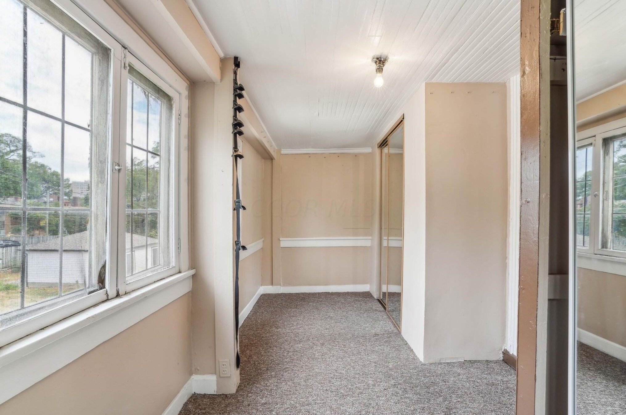 1430 Madison Ave, Columbus OH 43205-1536 exterior