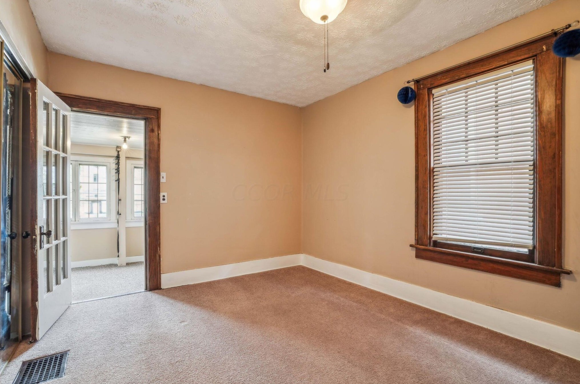 1430 Madison Ave, Columbus OH 43205-1536 exterior