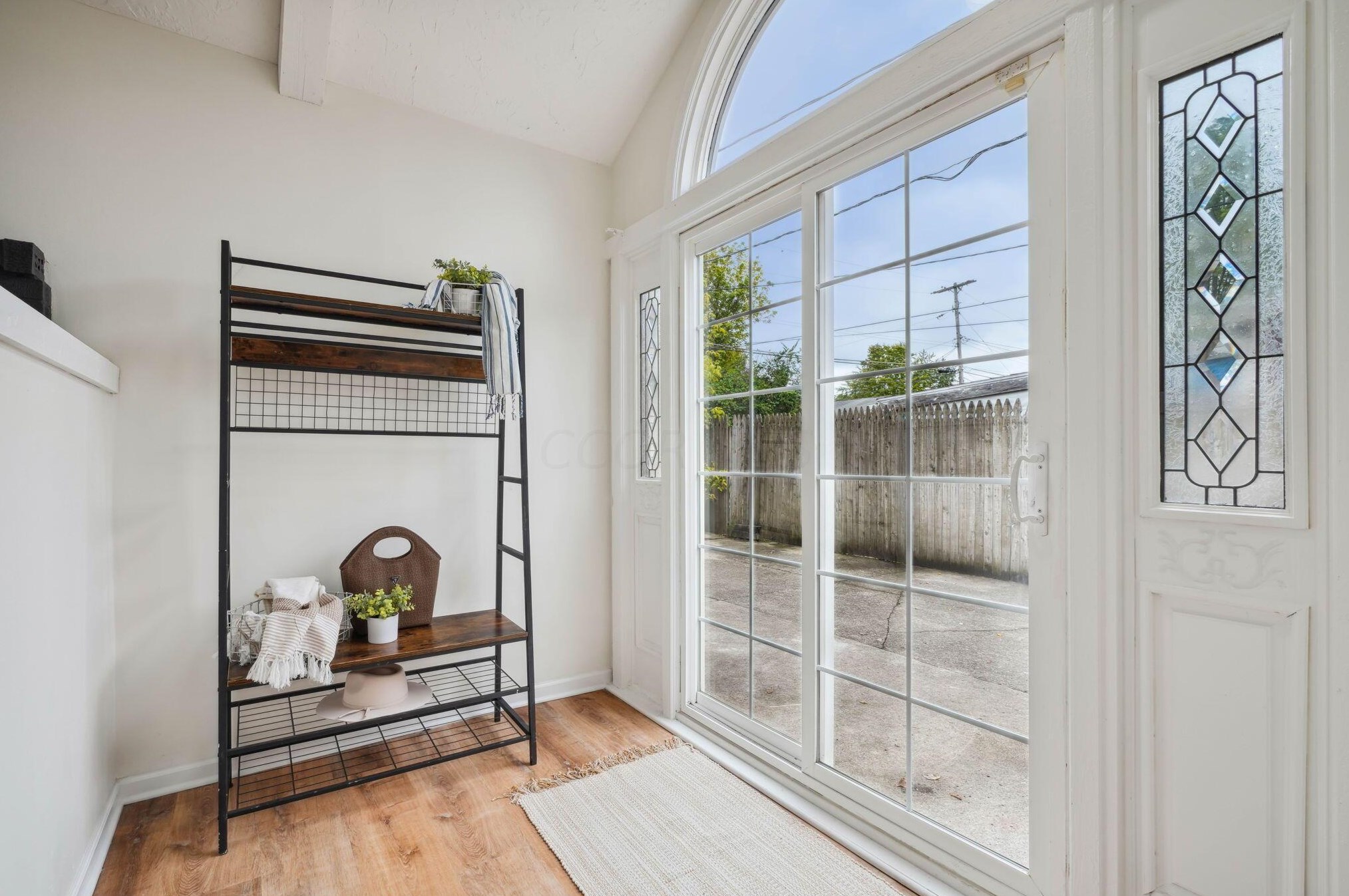 1008 Strimple Ave, Columbus OH 43229-5047 exterior