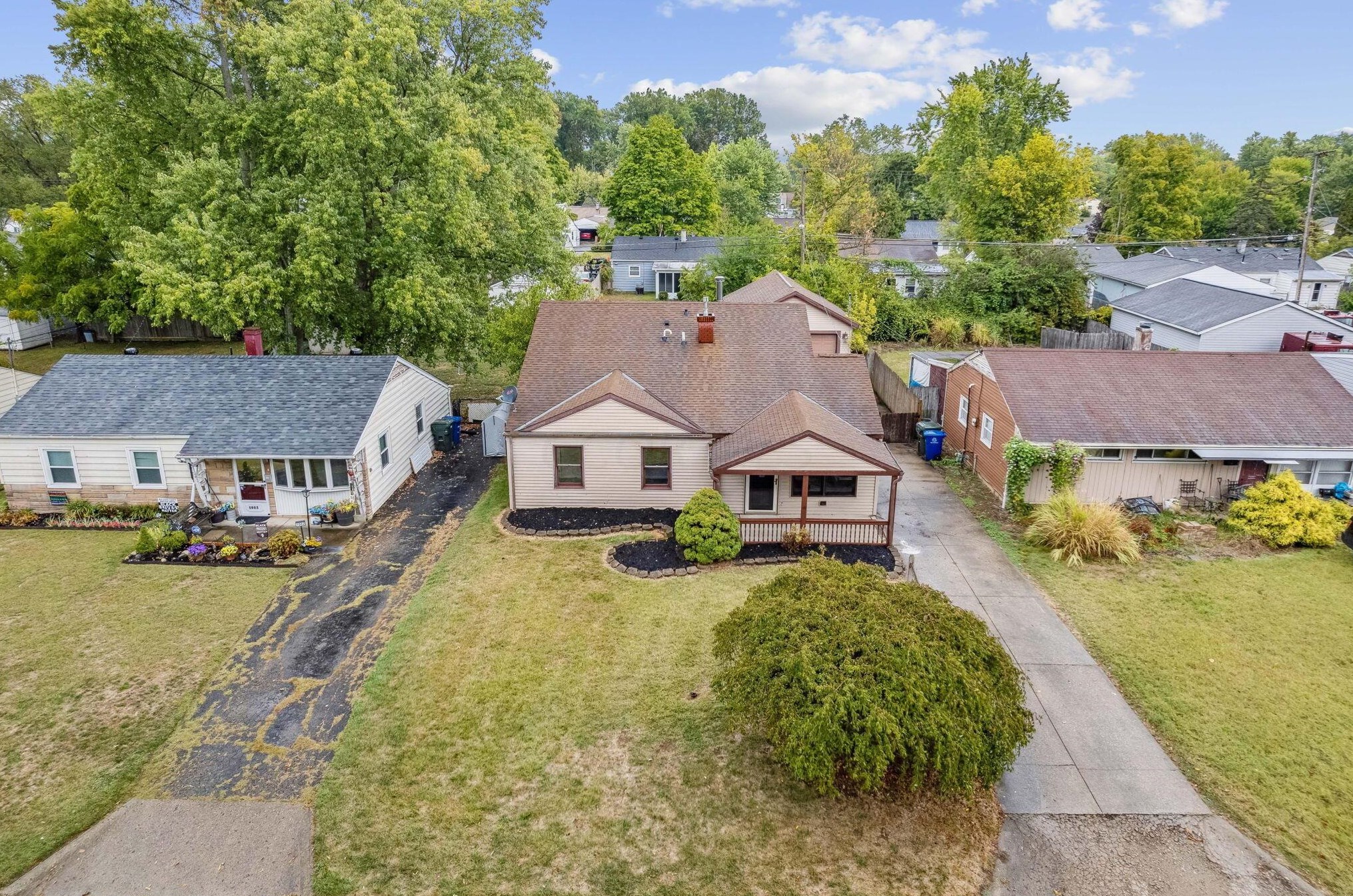 1008 Strimple Ave, Columbus OH 43229-5047 exterior