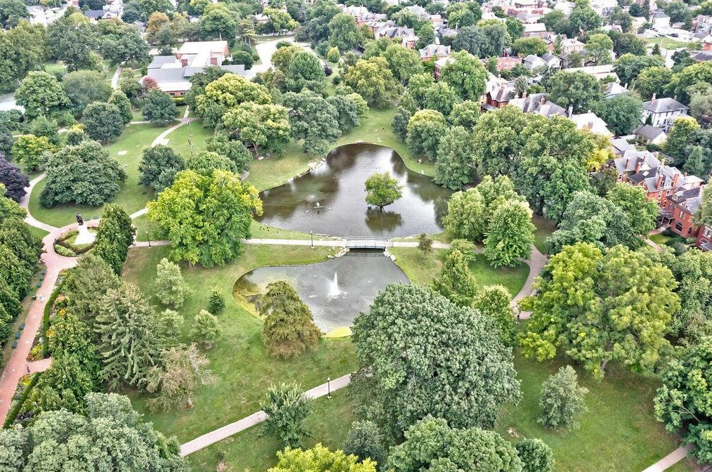 559 6 St, Columbus OH 43207-2409 exterior