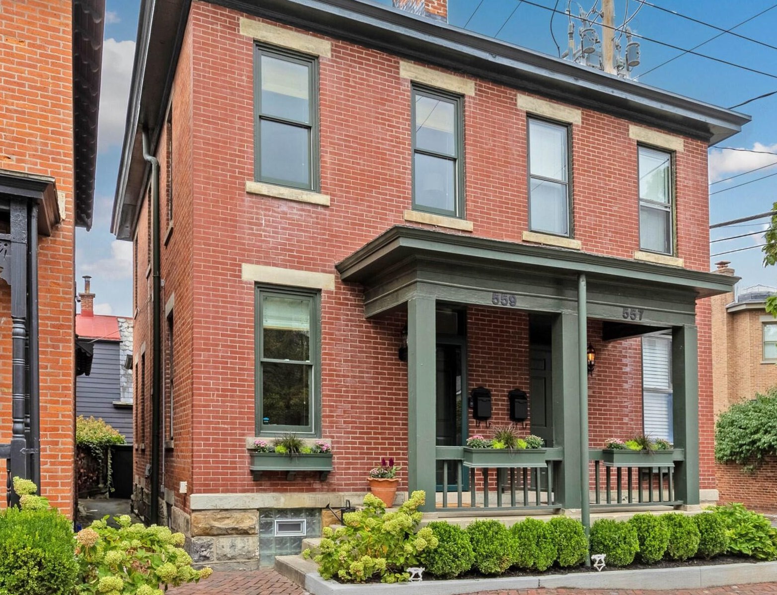 559 6 St, Columbus OH 43207-2409 exterior