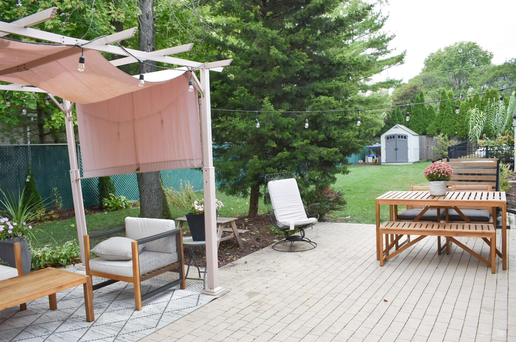 1411 Zollinger Rd, Columbus OH 43221-2944 exterior