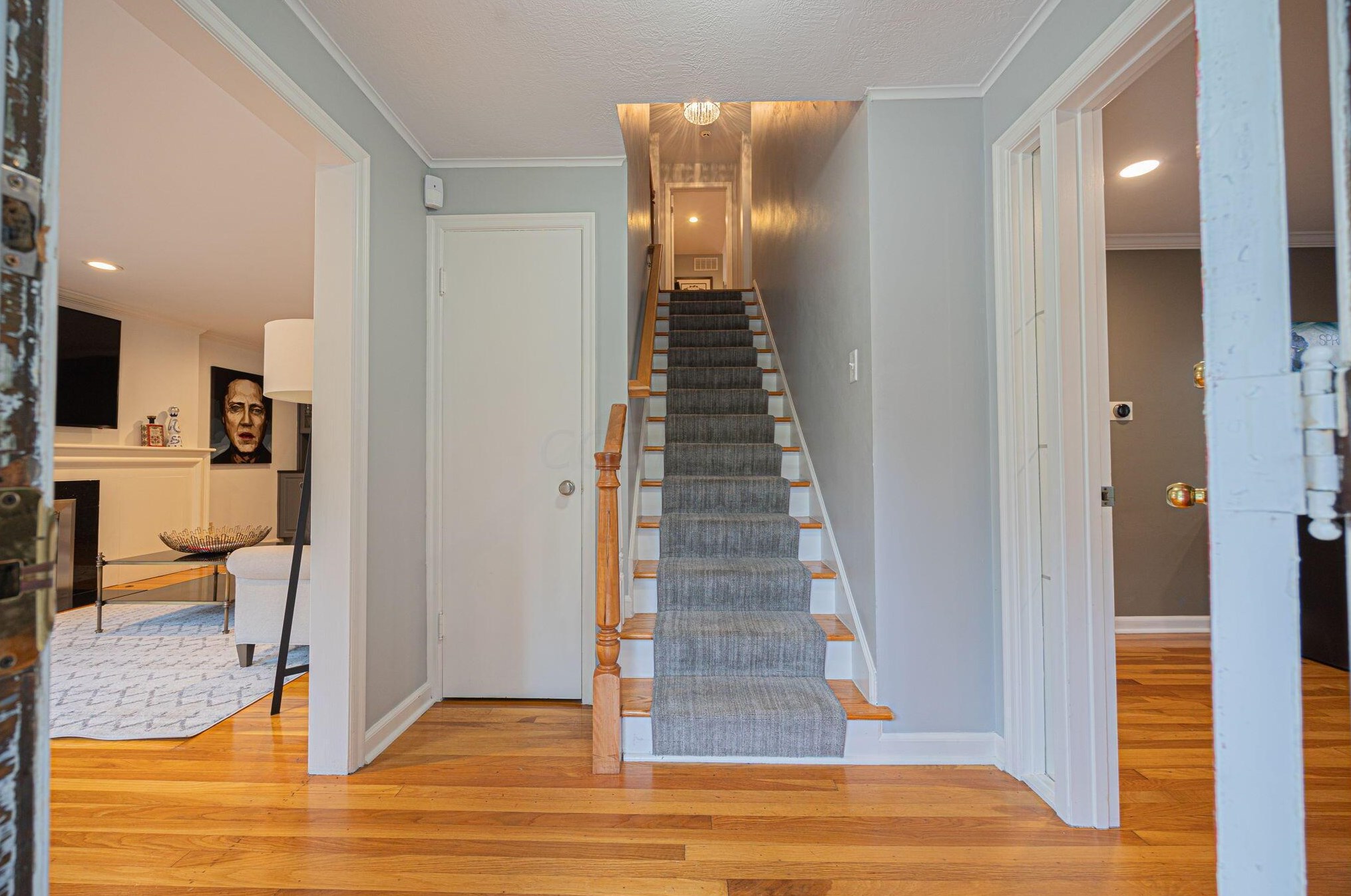 204 Remington Rd, Columbus OH 43209-2461 exterior