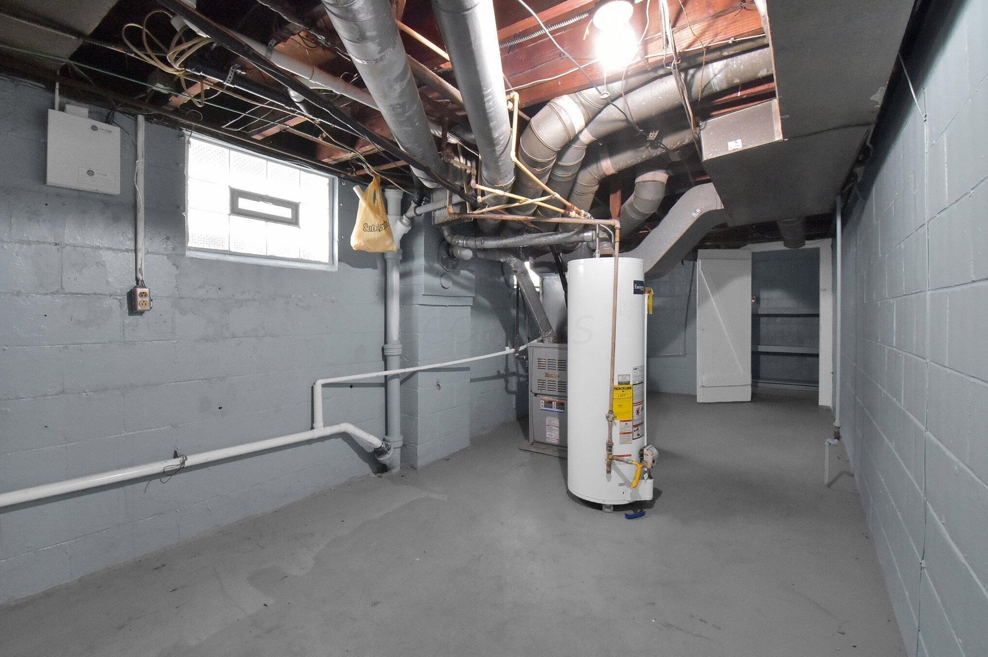 1454 Lockbourne Rd, Columbus OH 43206-3736 exterior