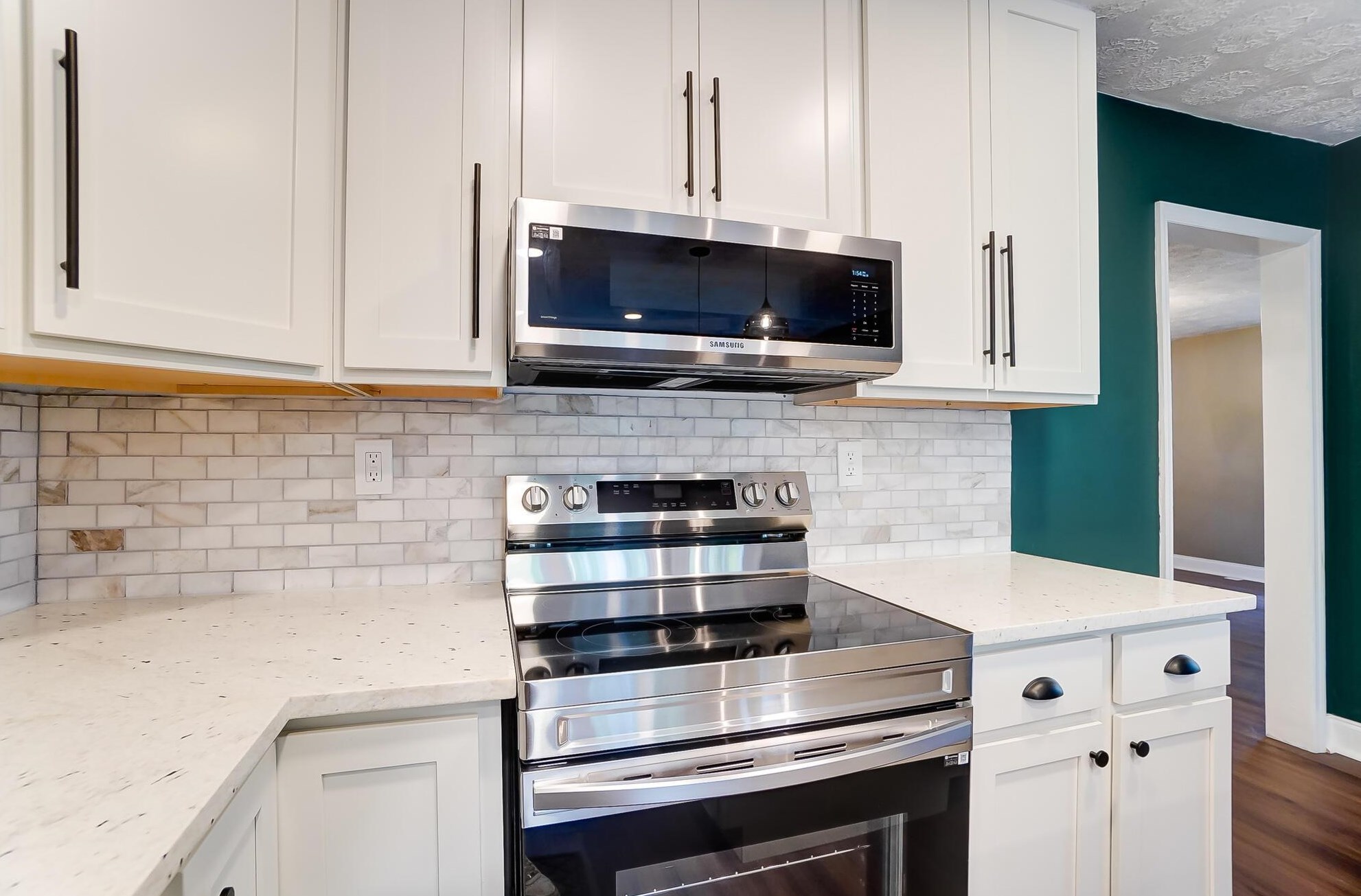 10631 Morse Rd, Pataskala OH 43062-8692 exterior