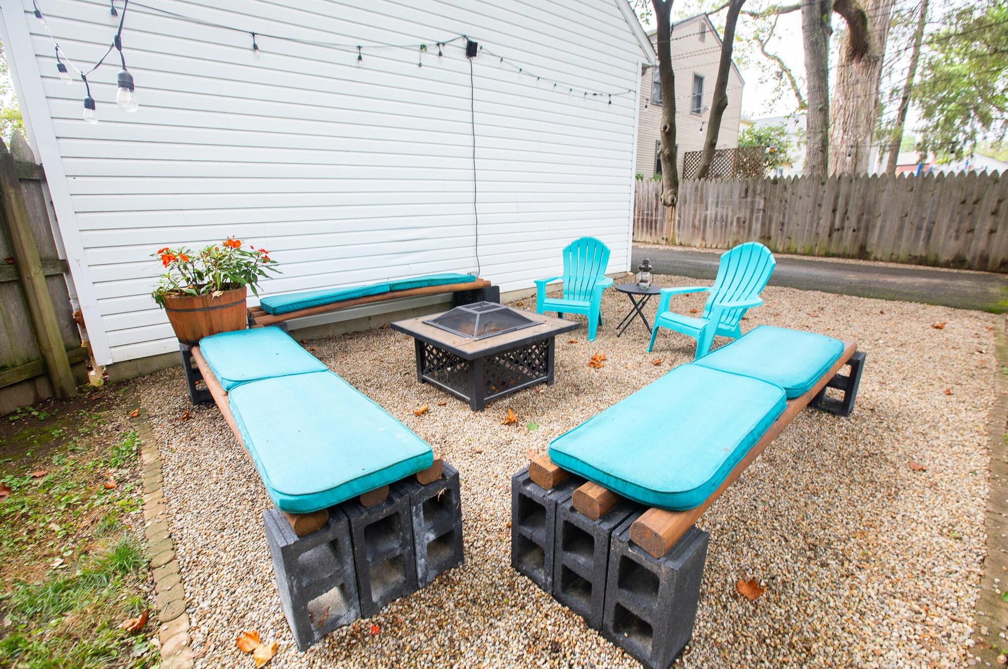 38 Roosevelt Ave, Columbus OH 43209-1160 exterior