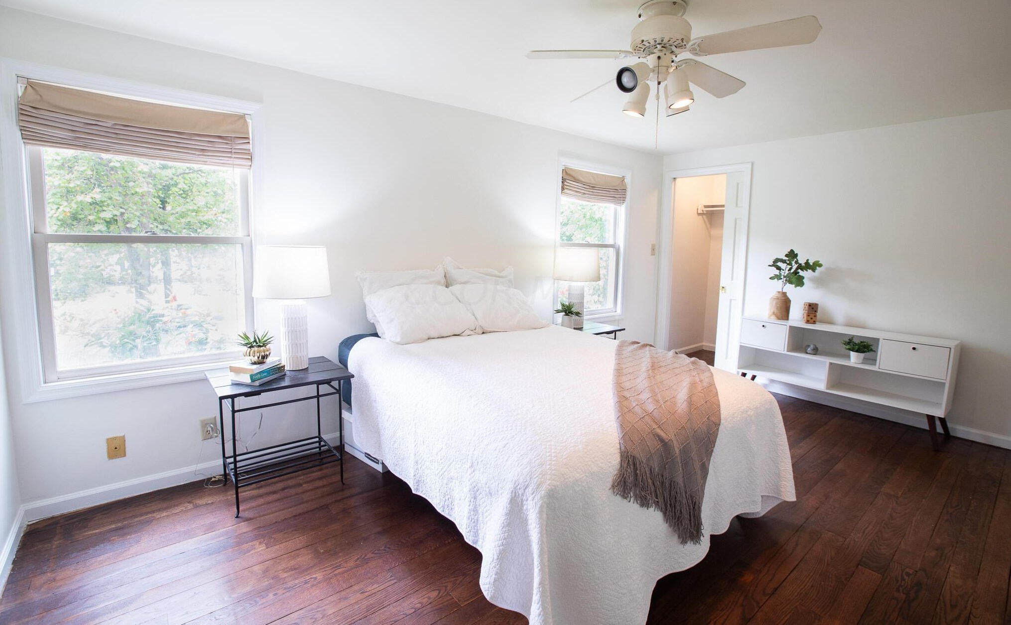 38 Roosevelt Ave, Columbus OH 43209-1160 exterior