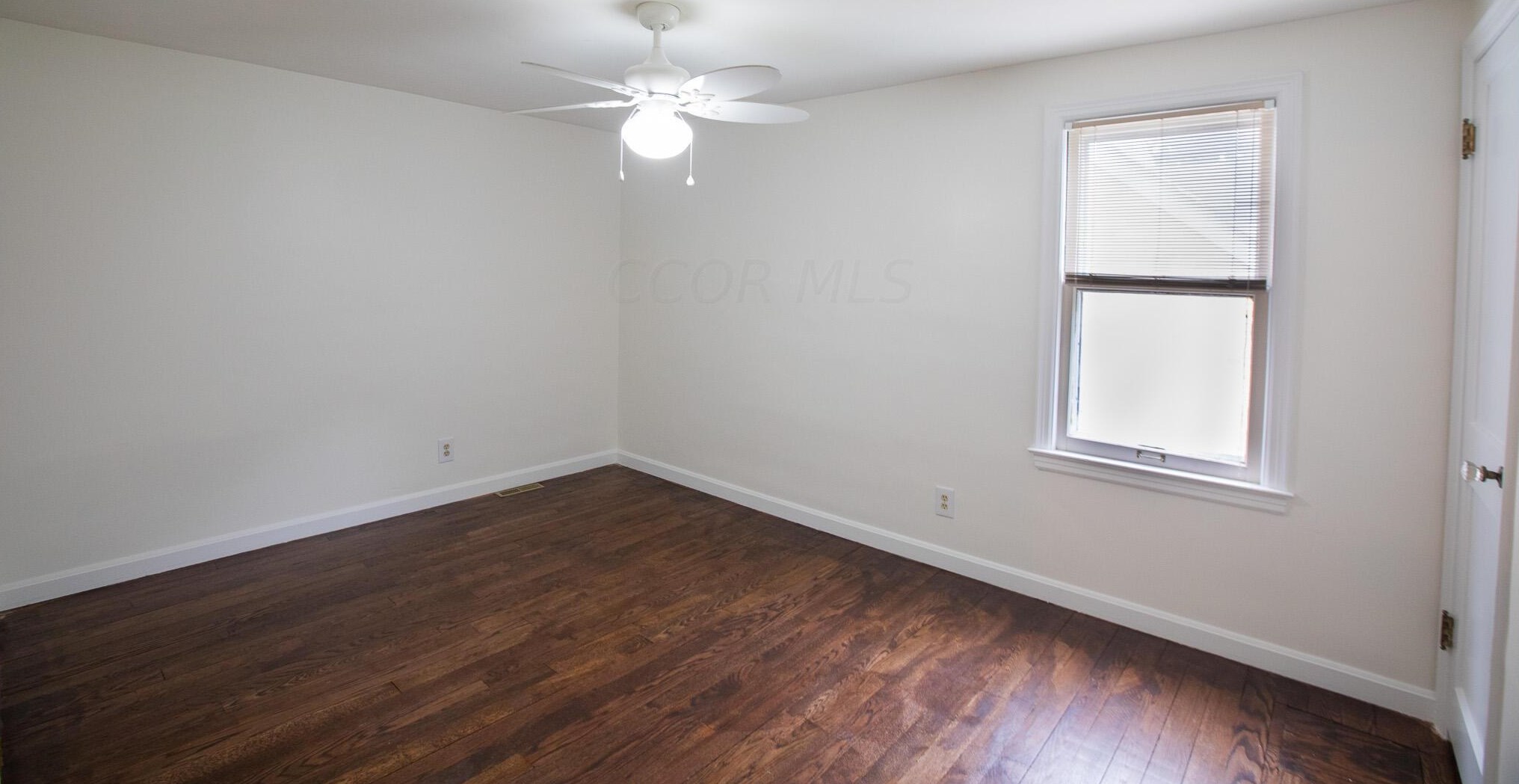 38 Roosevelt Ave, Columbus OH 43209-1160 exterior