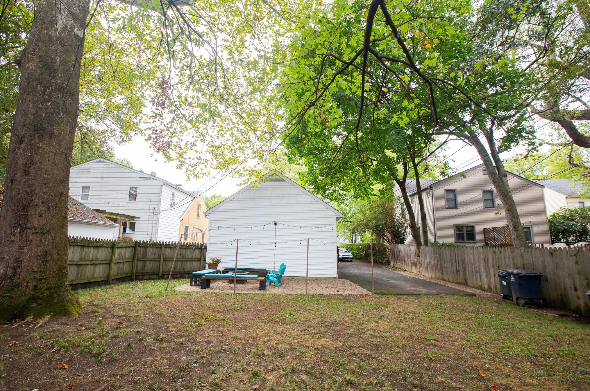 38 Roosevelt Ave, Columbus OH 43209-1160 exterior