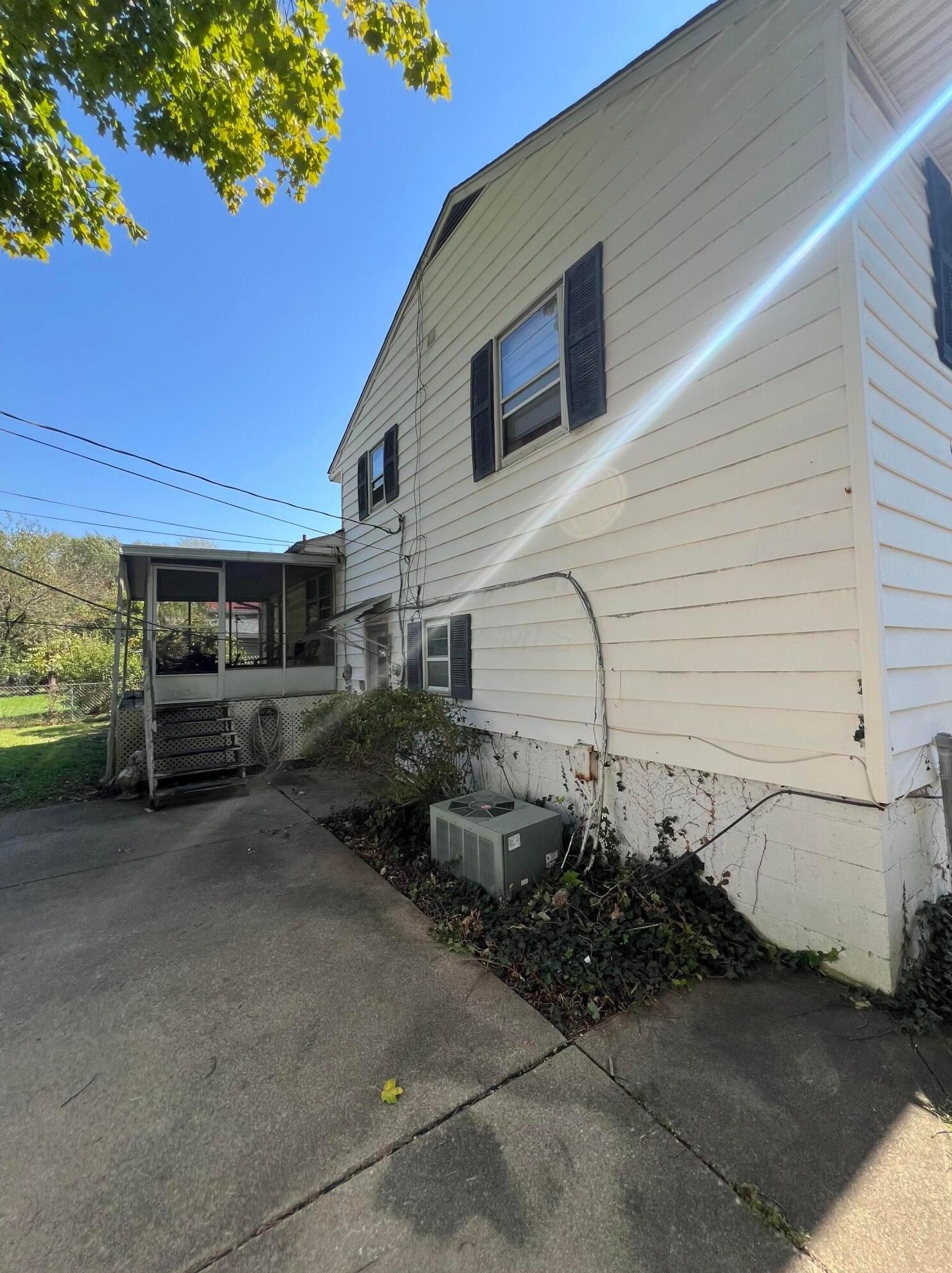 4872 Livingston Ave, Columbus OH 43205-2653 exterior