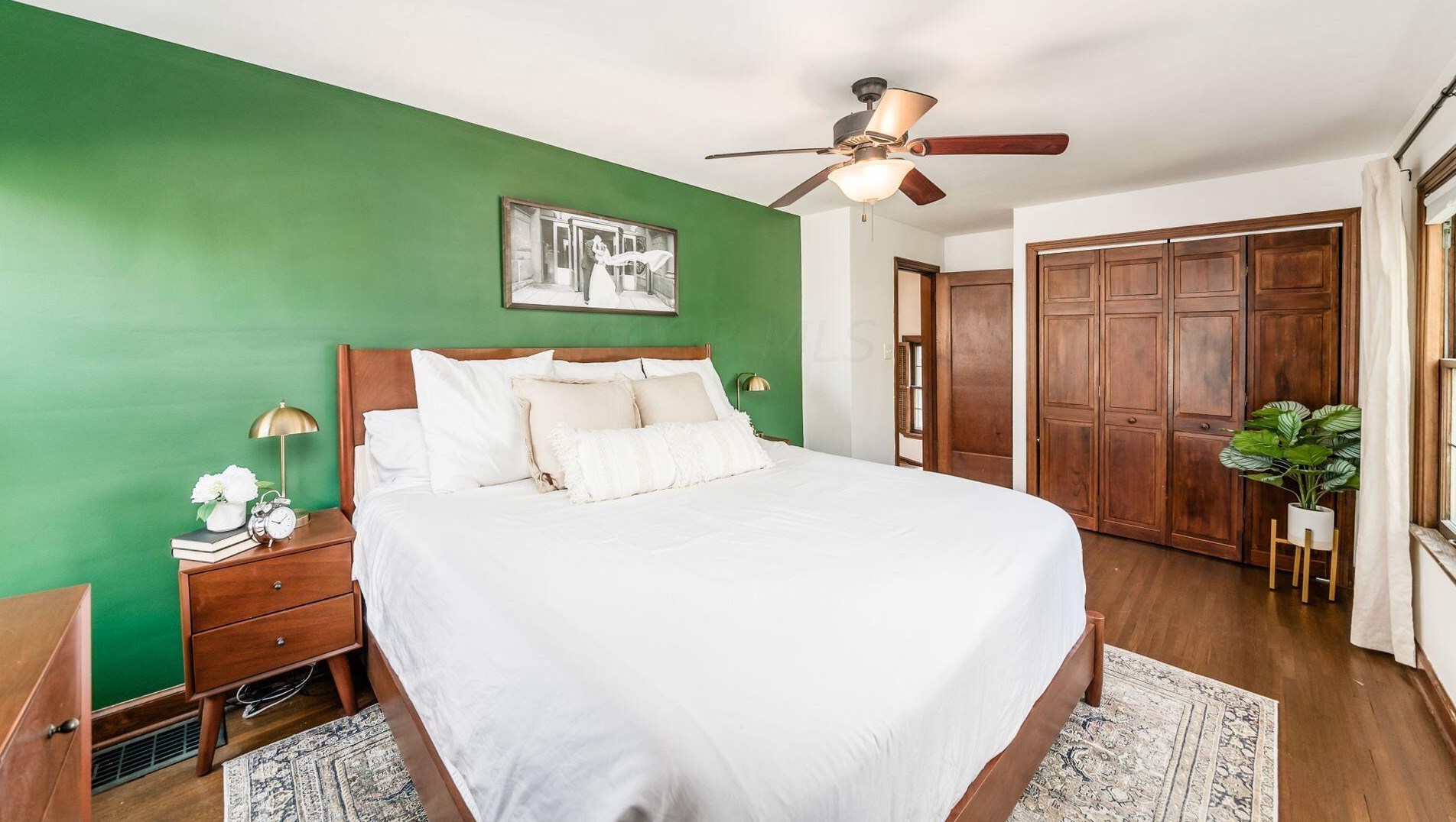 233 Richards Rd, Columbus OH 43214-3738 exterior