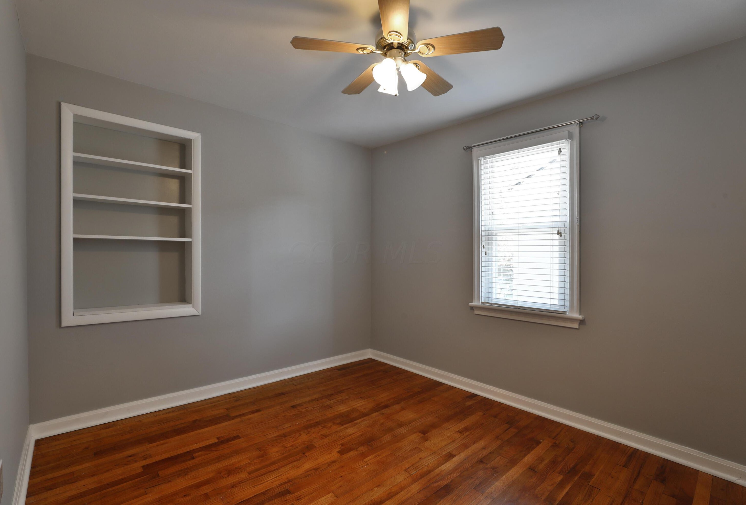 350 Weisheimer Rd, Columbus OH 43214-2150 exterior